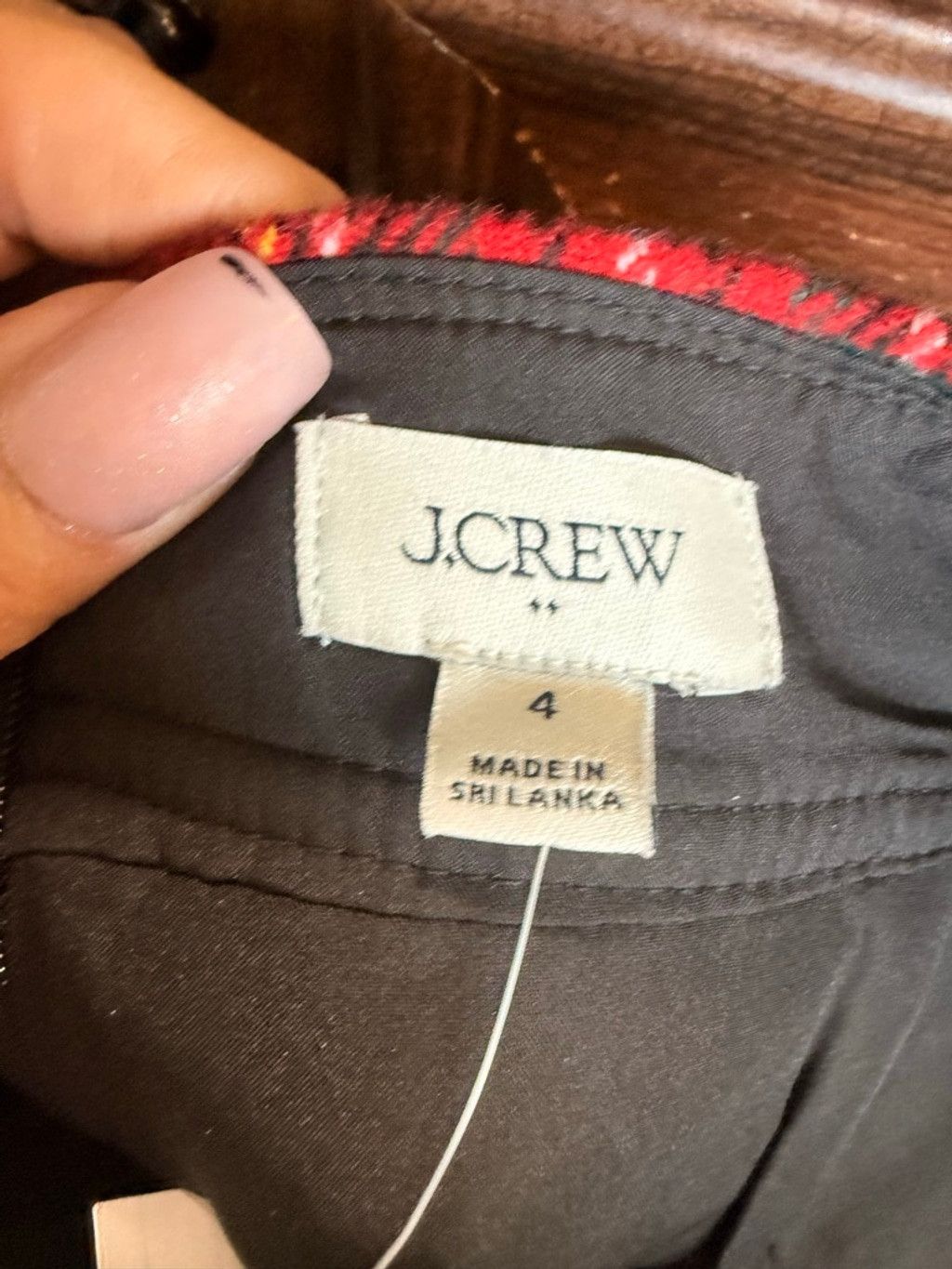 J.Crew Women's J.Crew Plaid Mini Skirt Black Red Size 4 Size 27" / US 4 / IT 40 - 6 Thumbnail