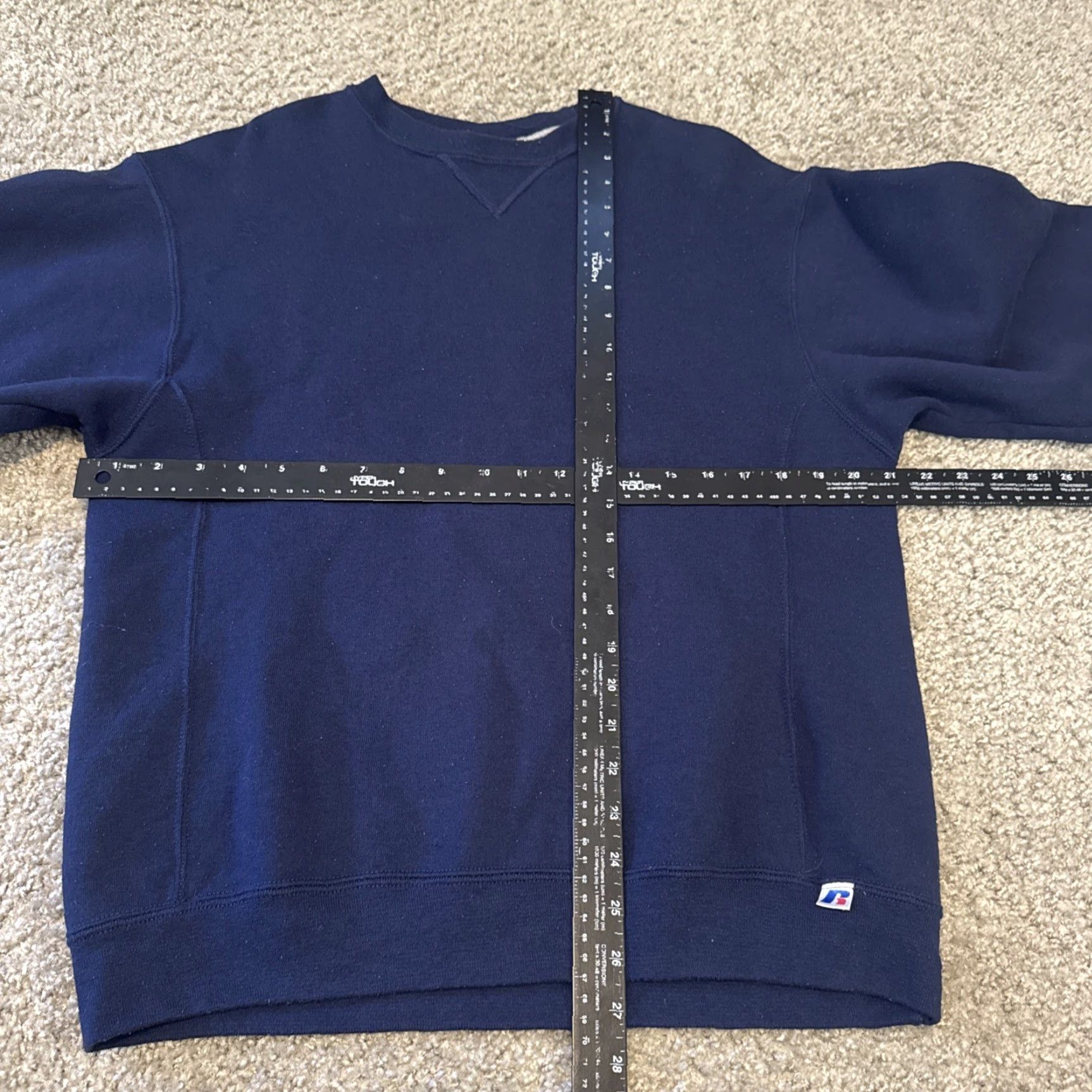 Russell Athletic VINTAGE Russell Athletic Navy Blue Y2K Crewneck Sweatshirt Medium Shirt Men M Navy Blue Russell Athletic Crewneck Pullover Vintage 90s Size US M / EU 48-50 / 2 - 6 Thumbnail