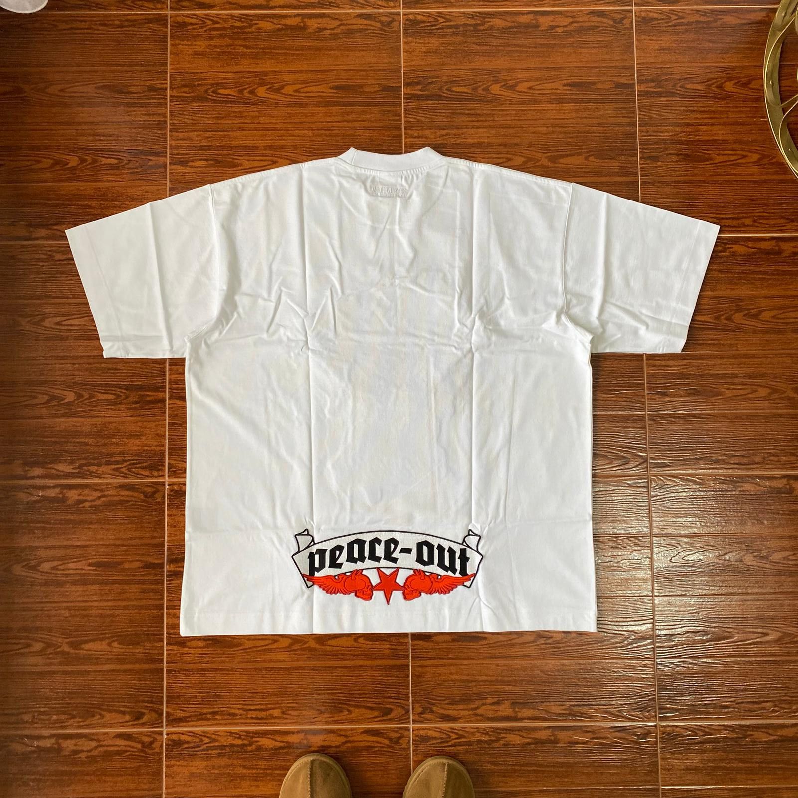 Vetements White Devil Wears Vetements Embroidered Oversized T-Shirt Size XS / US 0-2 / IT 36-38 - 9 Thumbnail