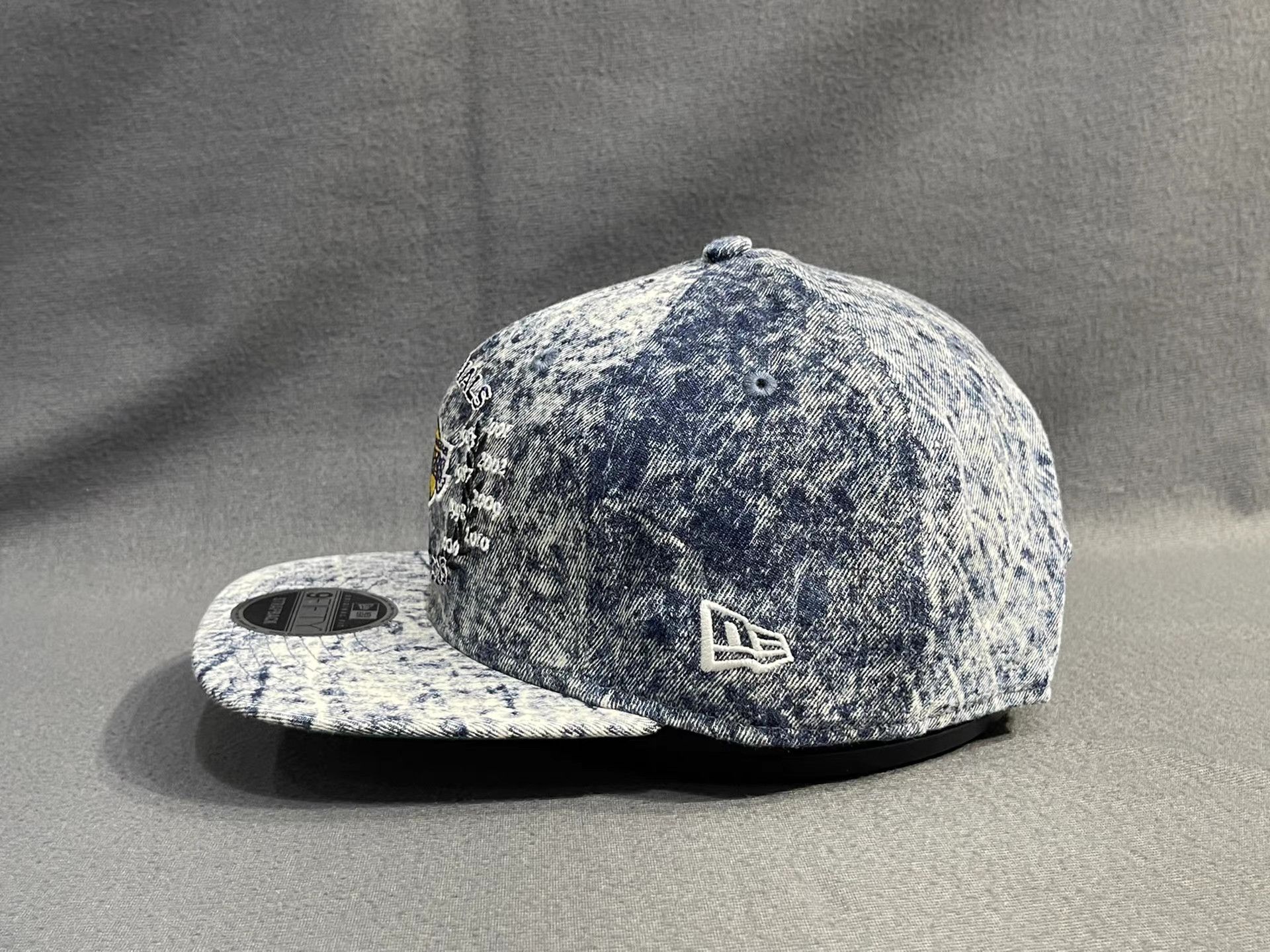 New Era New Era Curved Brim Cap。 Q5 Size ONE SIZE - 6 Thumbnail