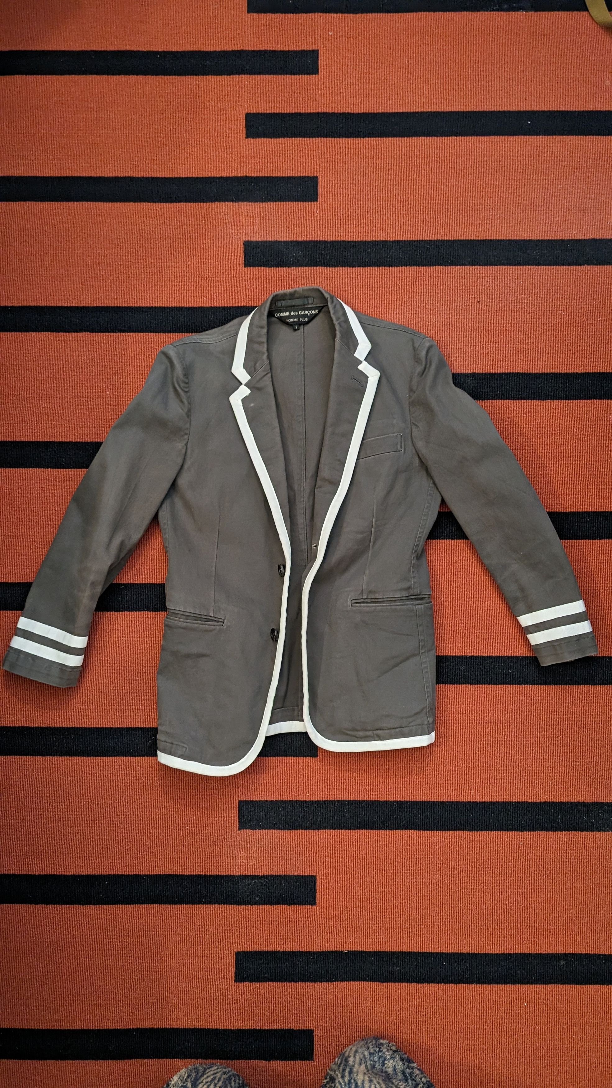 image of Comme Des Garcons Comme Des Garsons Blazer White Striped in Grey, Men's (Size Small)