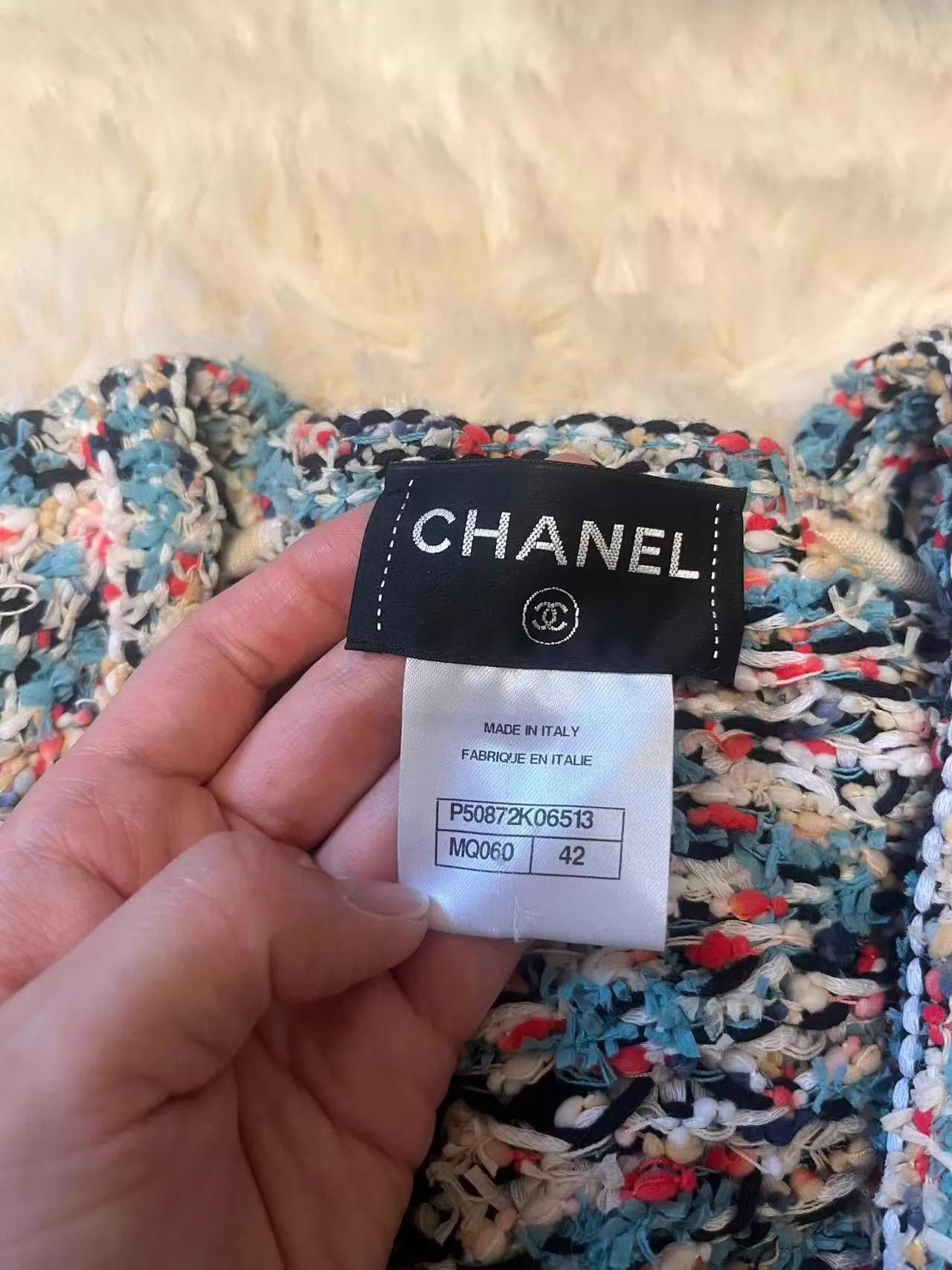Chanel Chanel Colorful Woven Jacket Dubai SS15 Size 42 Size M / US 6-8 / IT 42-44 - 3 Thumbnail