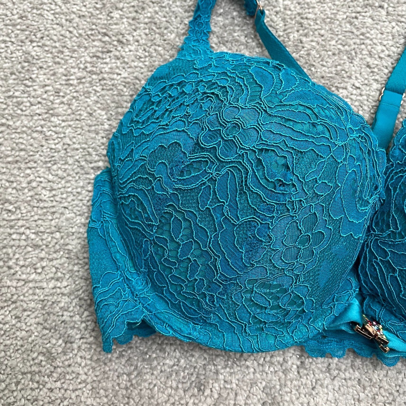 Vintage Salvage X Fenty Underwired Lace Bra Womens 34DD Blue Padded Adjustable Strap Size ONE SIZE - 4 Thumbnail