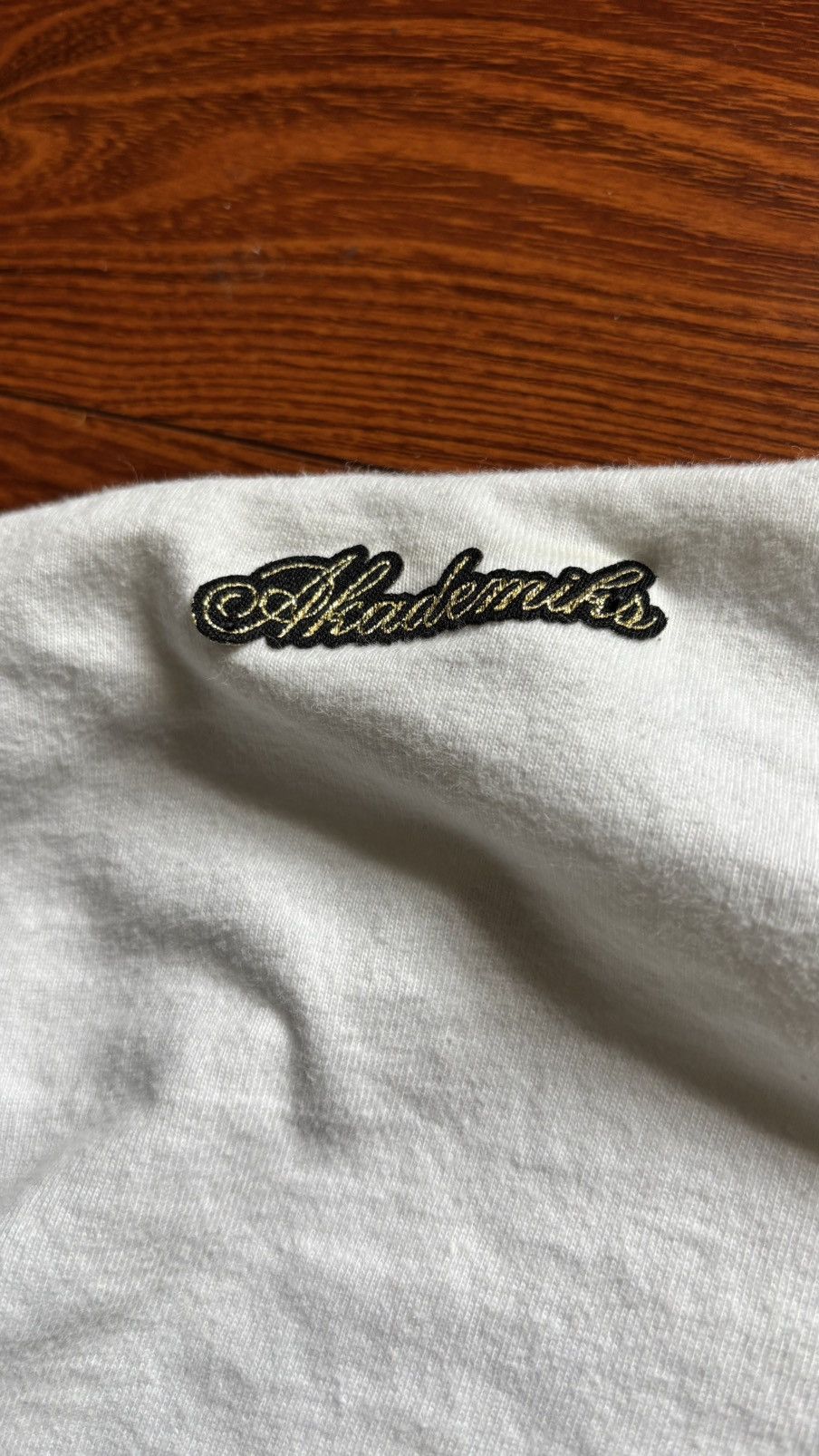 Akademiks 2XL - Y2K Akademiks Suede tee w Embroidery Size US XXL / EU 58 / 5 - 3 Thumbnail