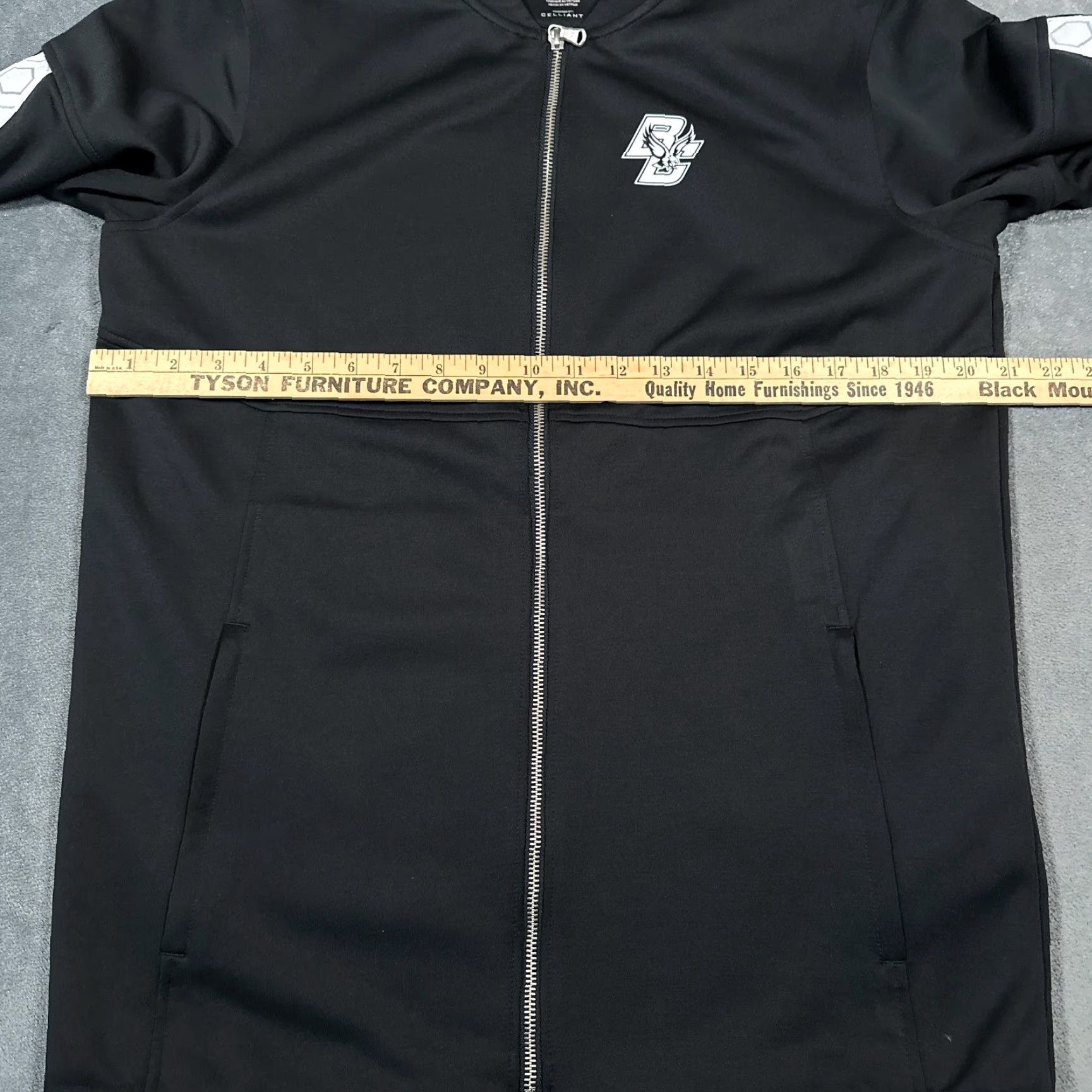 Under Armour Under Armour UA Rush Jacket Mens Medium Black Boston College Eagles Running Size US M / EU 48-50 / 2 - 7 Thumbnail