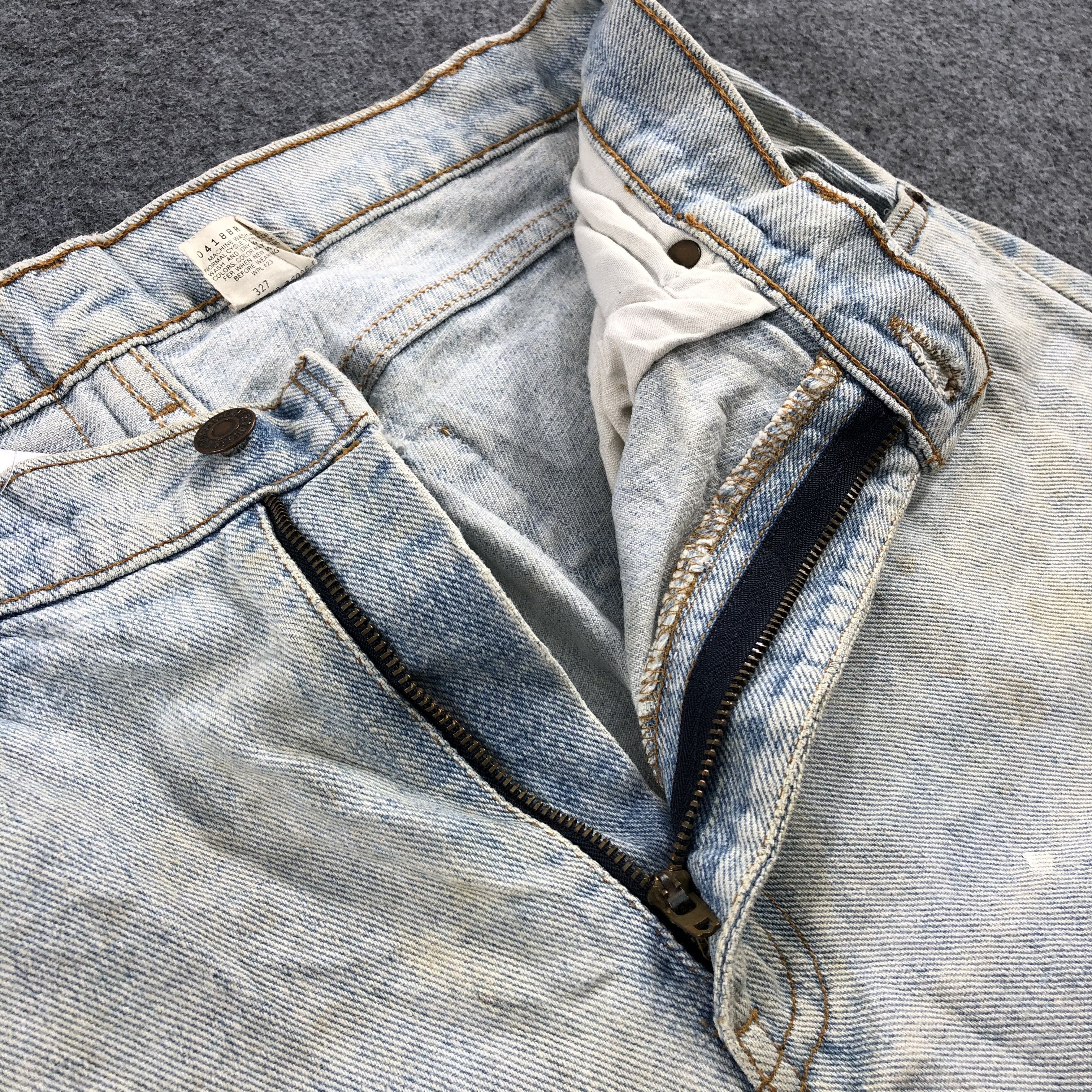 Levi's × Vintage Vintage 90s Light Wash Levis 560 Jeans-JM1182 Size US 32 / EU 48 - 8 Thumbnail