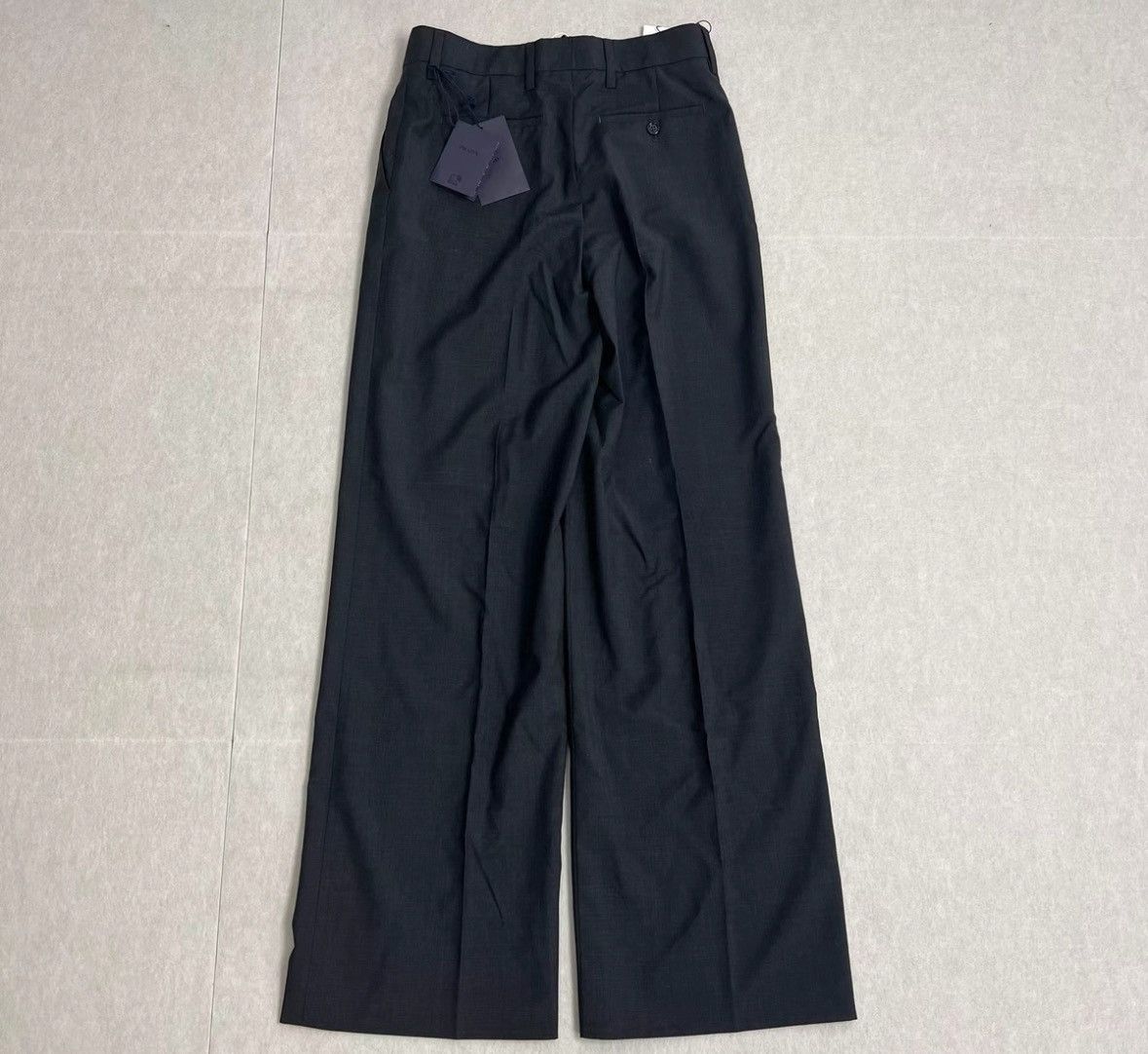 Prada Prada Black Wool Pants Size 26" / US 2 / IT 38 - 2 Thumbnail