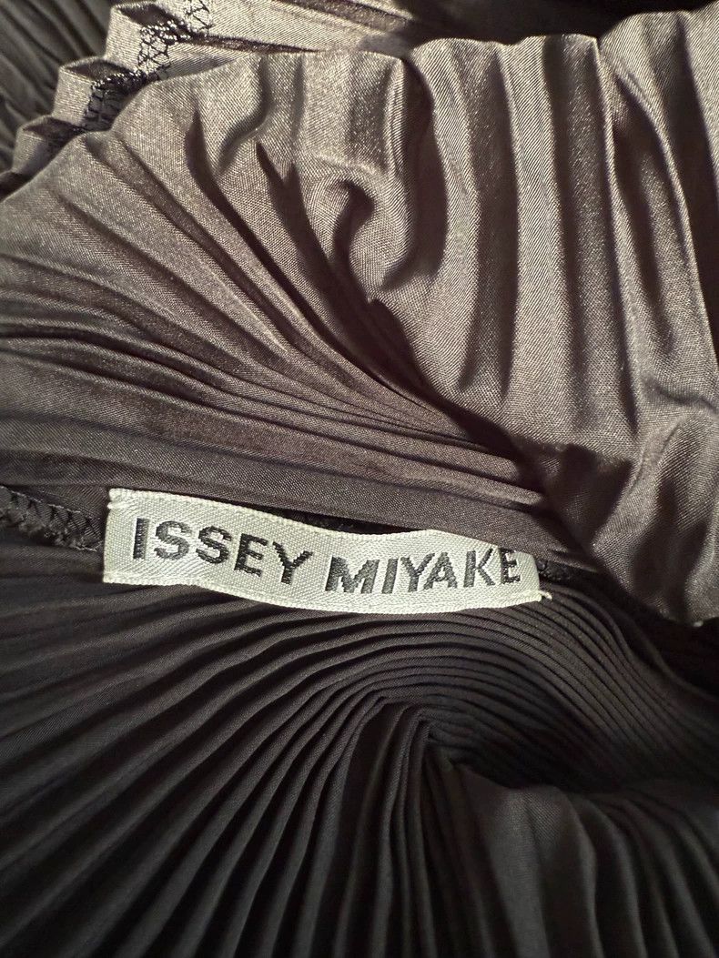 Issey Miyake Issey Miyake size:2 Black hard tulle pleated mainline dres Size M / US 6-8 / IT 42-44 - 6 Thumbnail