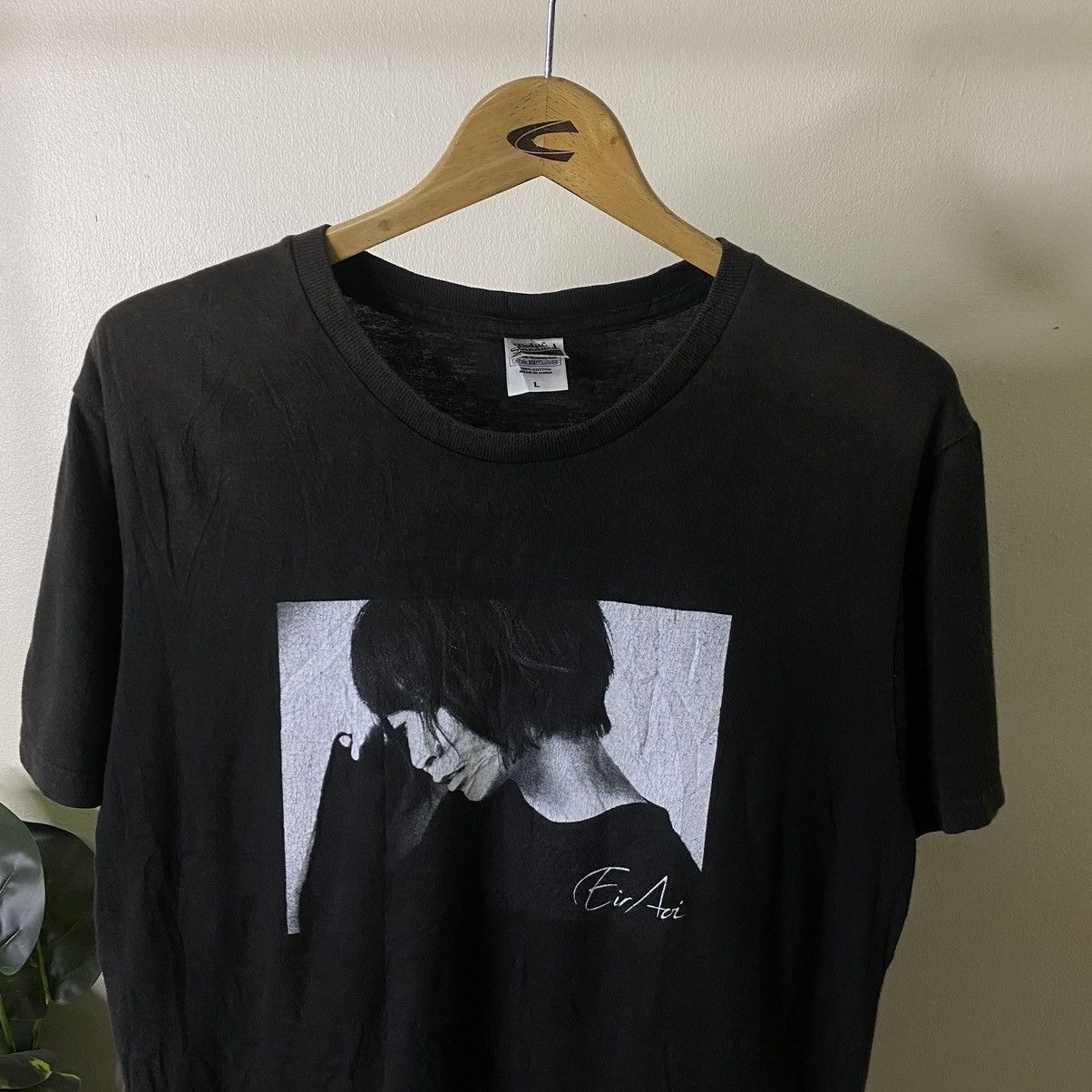Band Tees Aor Eir Japanese Singer Official Merchandise Tee Size US M / EU 48-50 / 2 - 2 Thumbnail