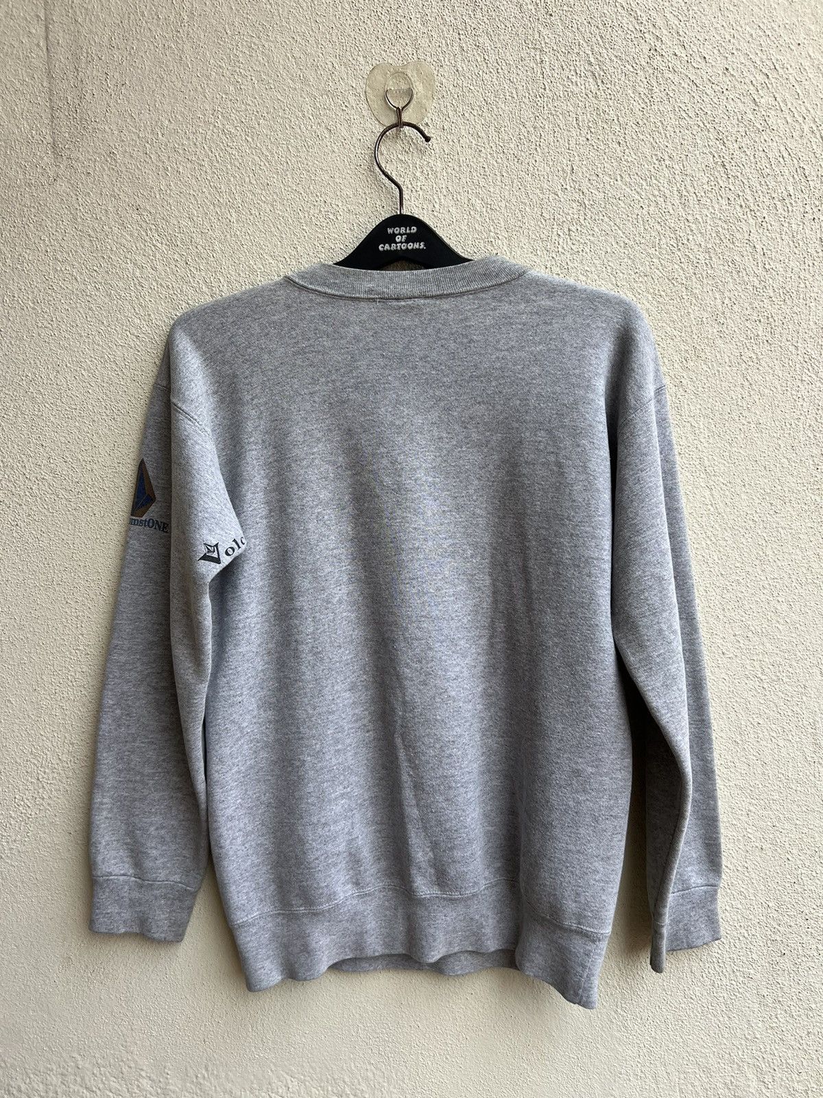 Vintage Vintage 90s Volcom Stone Spell Out Sweatshirt Size US M / EU 48-50 / 2 - 21 Thumbnail