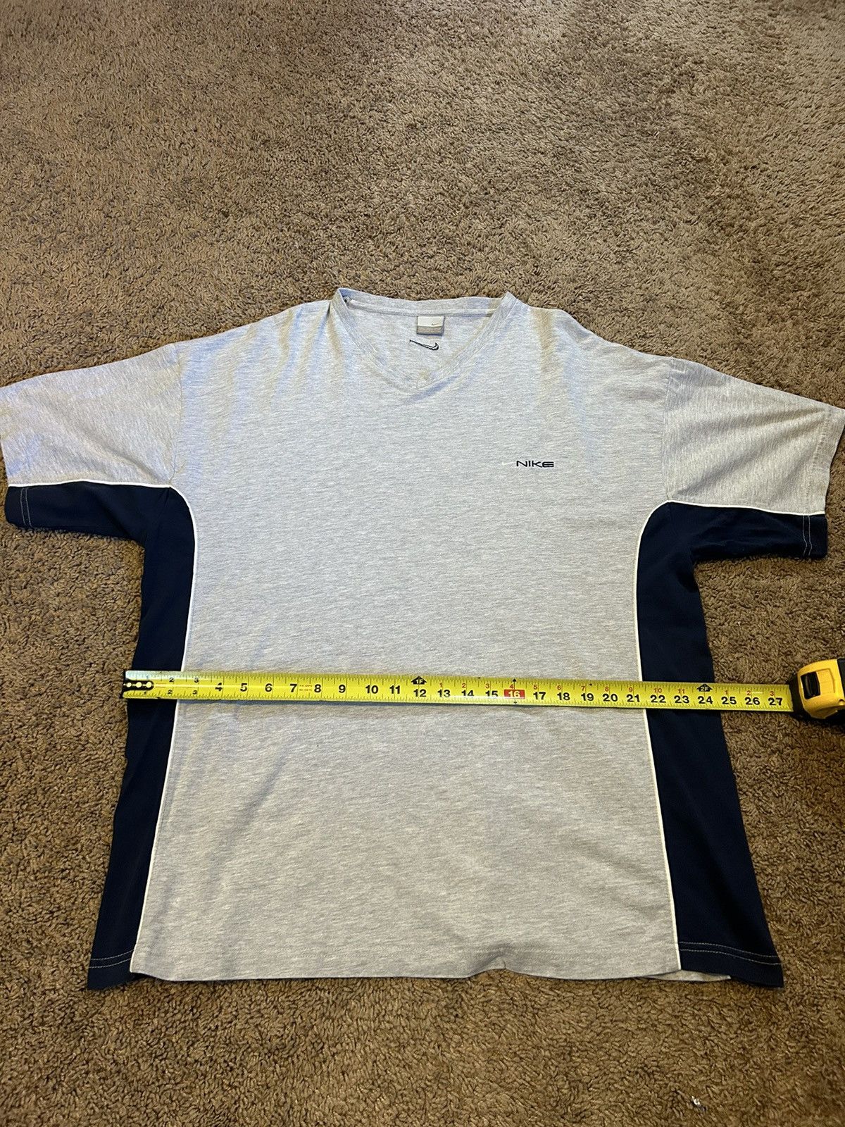 Nike Grey and blue vintage Nike t-shirt Size US XXL / EU 58 / 5 - 9 Thumbnail