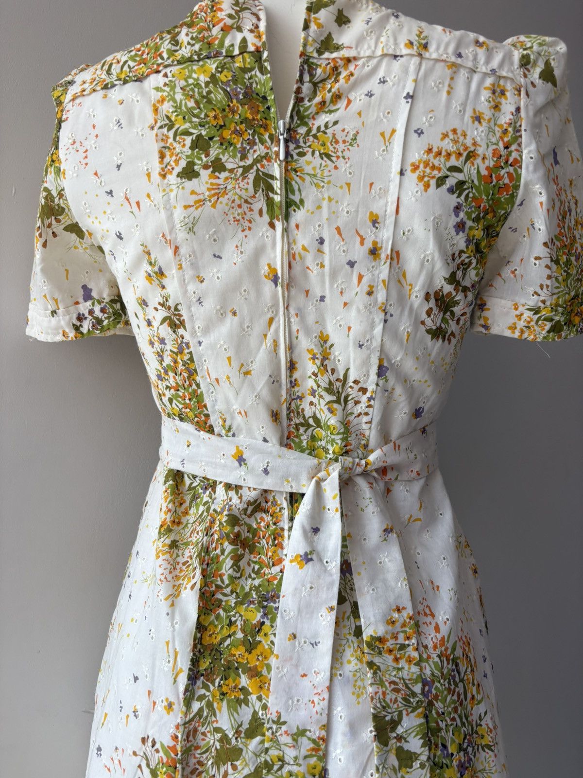 Vintage 50s Betty Barclay dress Size S / US 4 / IT 40 - 21 Thumbnail