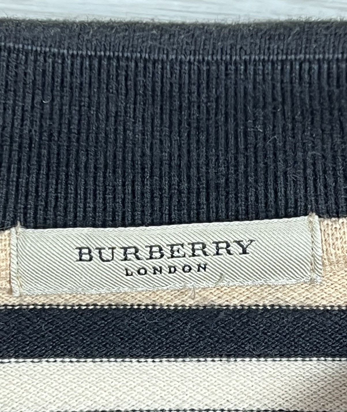 Burberry VINTAGE Burberry London Archival Striped LS Polo Red Knight Size US S / EU 44-46 / 1 - 11 Thumbnail