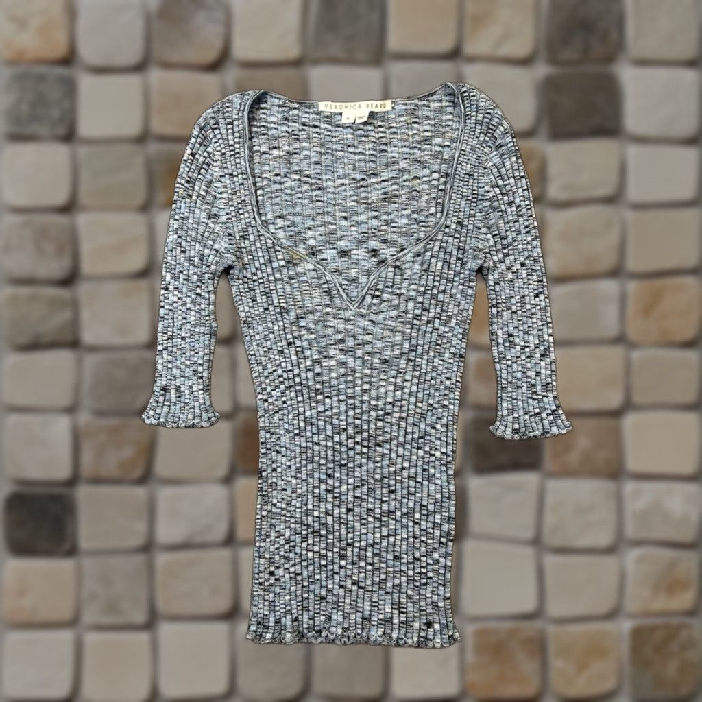 Veronica Beard VINTAGE Veronica Beard Blouse Shirt Women XS Blue Knit Long Sleeve V-Neck Casual Top Size XS / US 0-2 / IT 36-38 - 1 Thumbnail