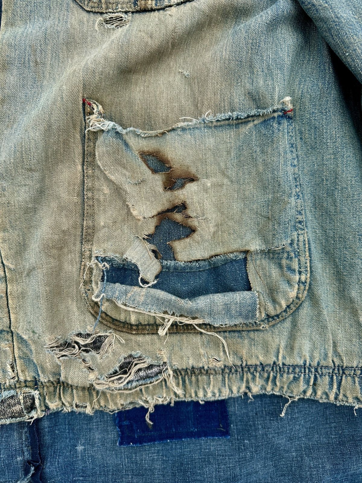 Vintage Trashed 40s-50s zombie blanket denim distressed chore jkt Size US L / EU 52-54 / 3 - 12 Thumbnail