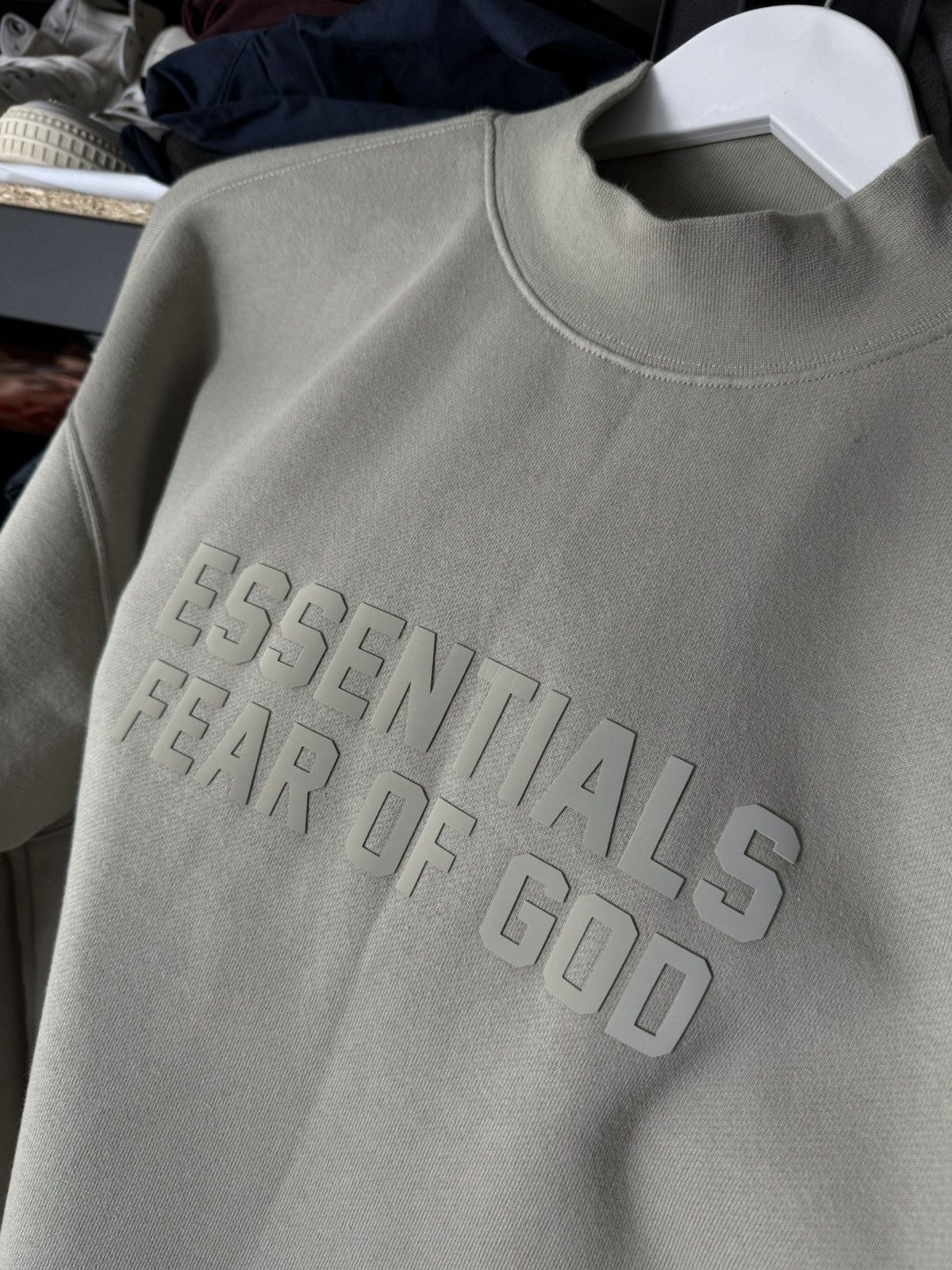 Fear of God Fear Of God Essentials Crewneck Sweatshirt Beige Oversized Size US XS / EU 42 / 0 - 12 Thumbnail