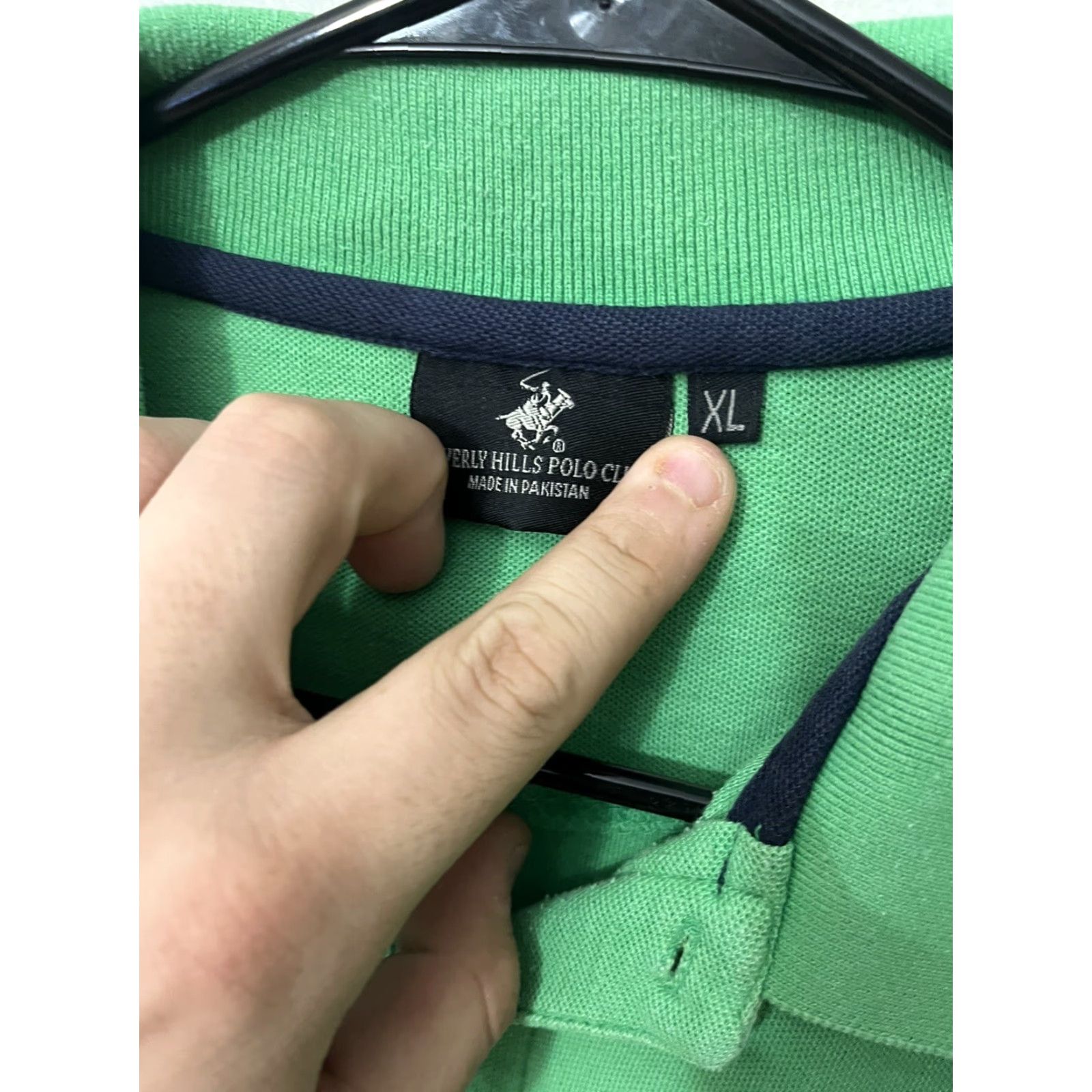 Beverly Hills Polo Club Beverly Hills Polo Club Mens Short Sleeve Polo XL Green Solid Shirt Polo Collar 3 Button Closure Casual Golf Bran d: Beverly Hills Polo Club Size US XL / EU 56 / 4 - 4 Thumbnail