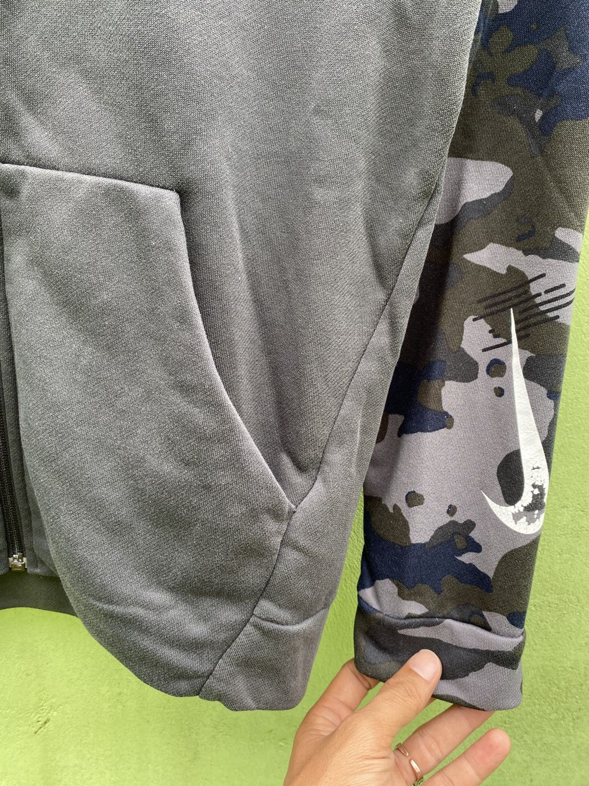 Nike Nike Dri-Fit Hoodie Zip Camo Sleeve Raglan Urban Style Size US M / EU 48-50 / 2 - 6 Thumbnail