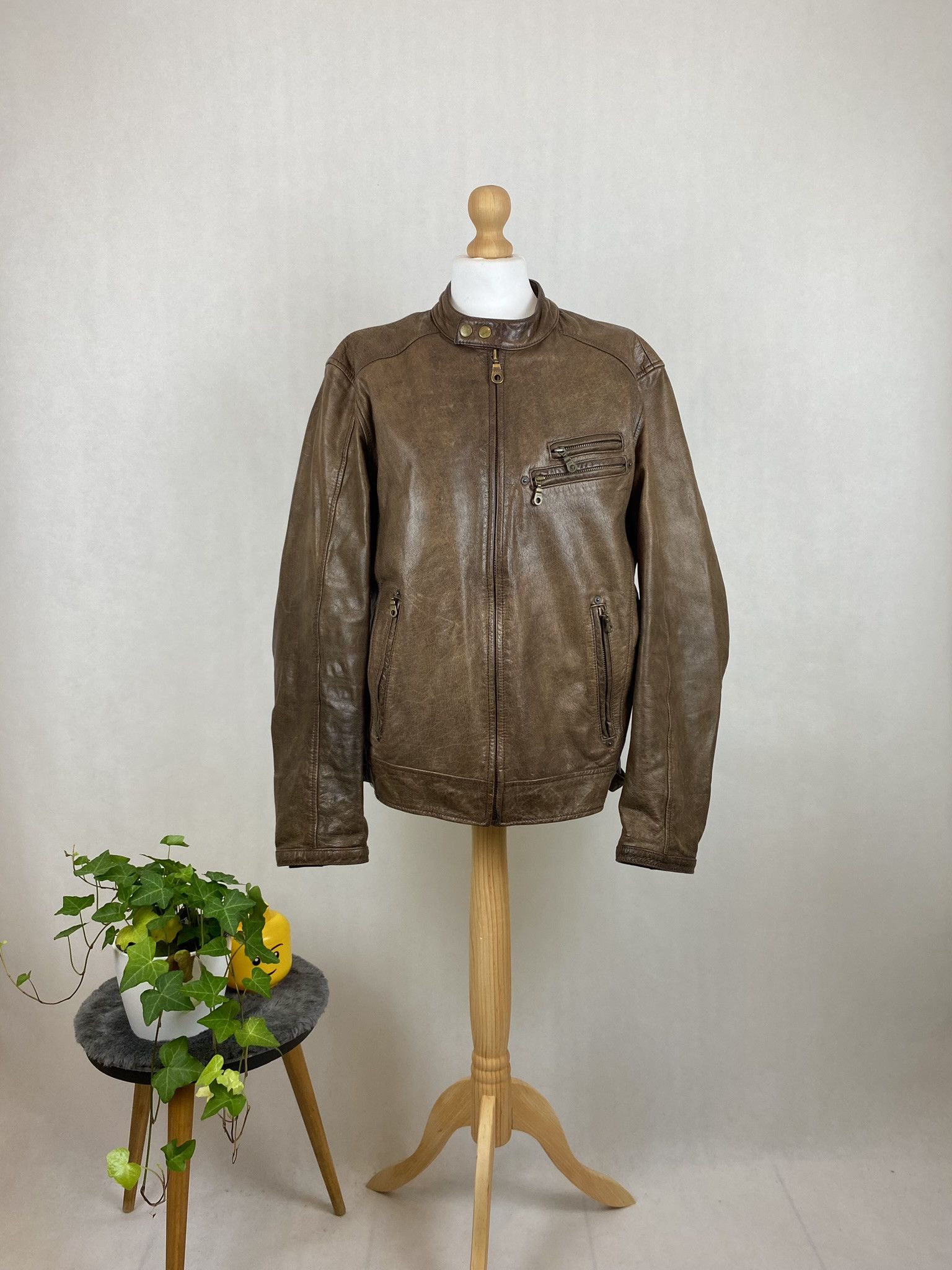 Genuine Leather × Vintage real leather moto biker jacket faded washed Size US L / EU 52-54 / 3 - 1 Thumbnail