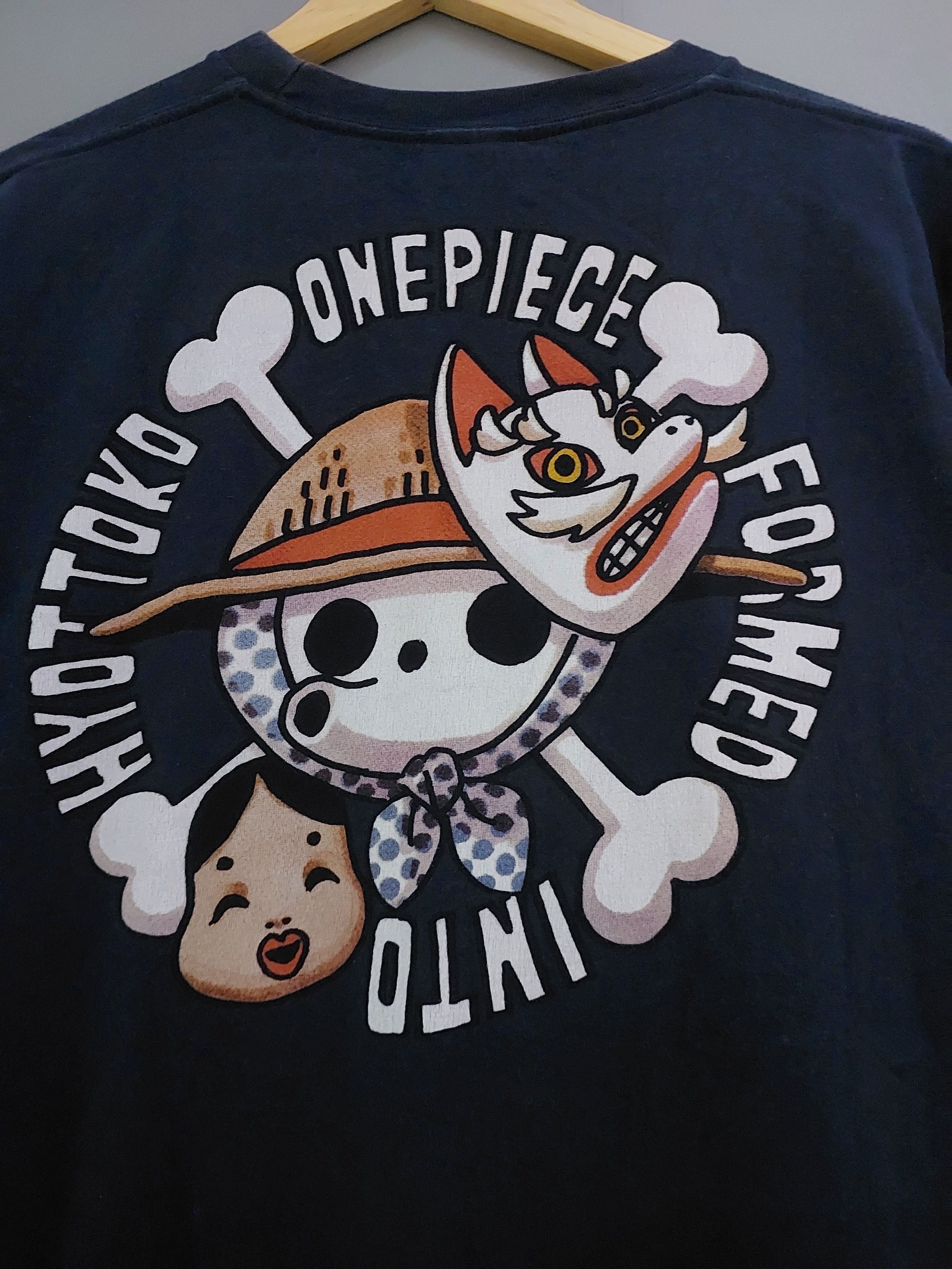 Anime RARE ONE PIECE MIYAZAKI ANIME T-SHIRT Size US M / EU 48-50 / 2 - 9 Thumbnail