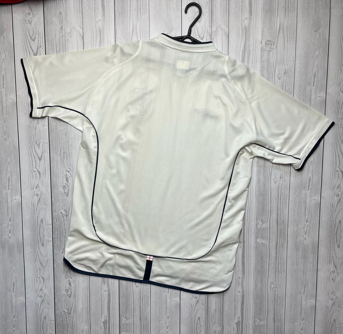 Umbro × Vintage Vintage Umbro England soccer jersey XL white Size US XL / EU 56 / 4 - 8 Thumbnail