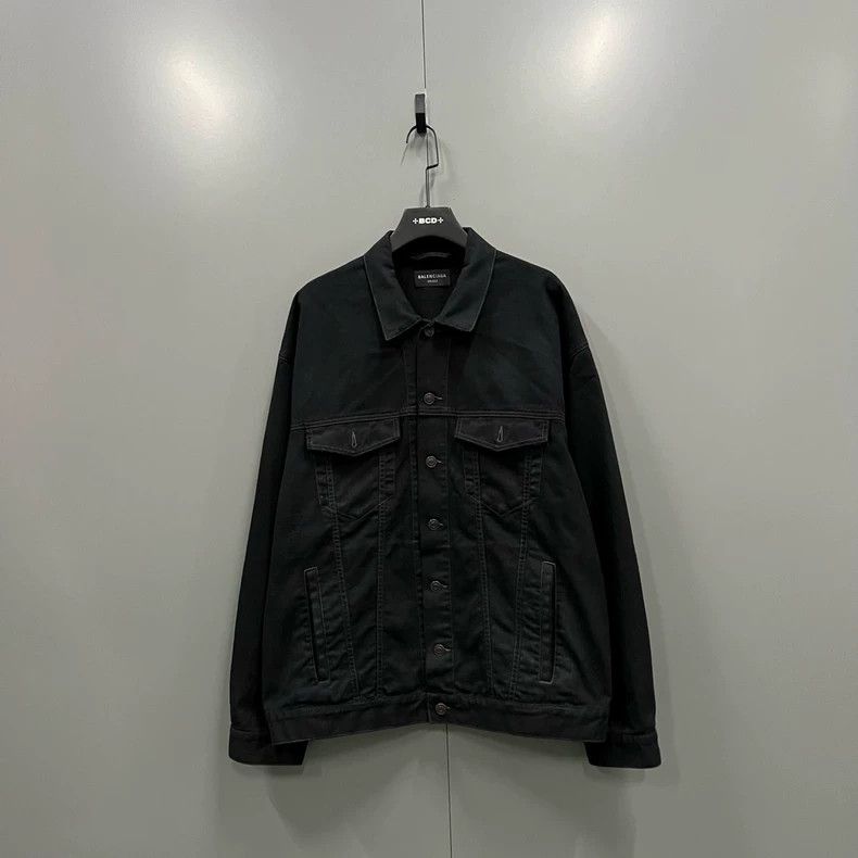 Balenciaga Balenciaga Graffiti logo denim jacket on the back Size US S / EU 44-46 / 1 - 1 Thumbnail