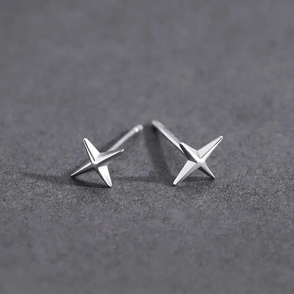Jewelry × Vintage Punk Small Cross Stud Earrings Size ONE SIZE - 2 Thumbnail