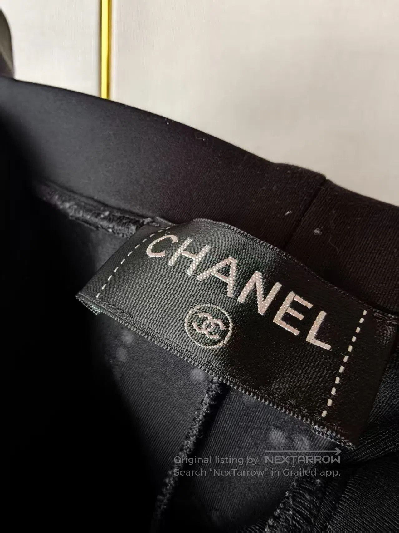 Chanel Chanel Women's Trousers. Size 27" / US 4 / IT 40 - 3 Thumbnail