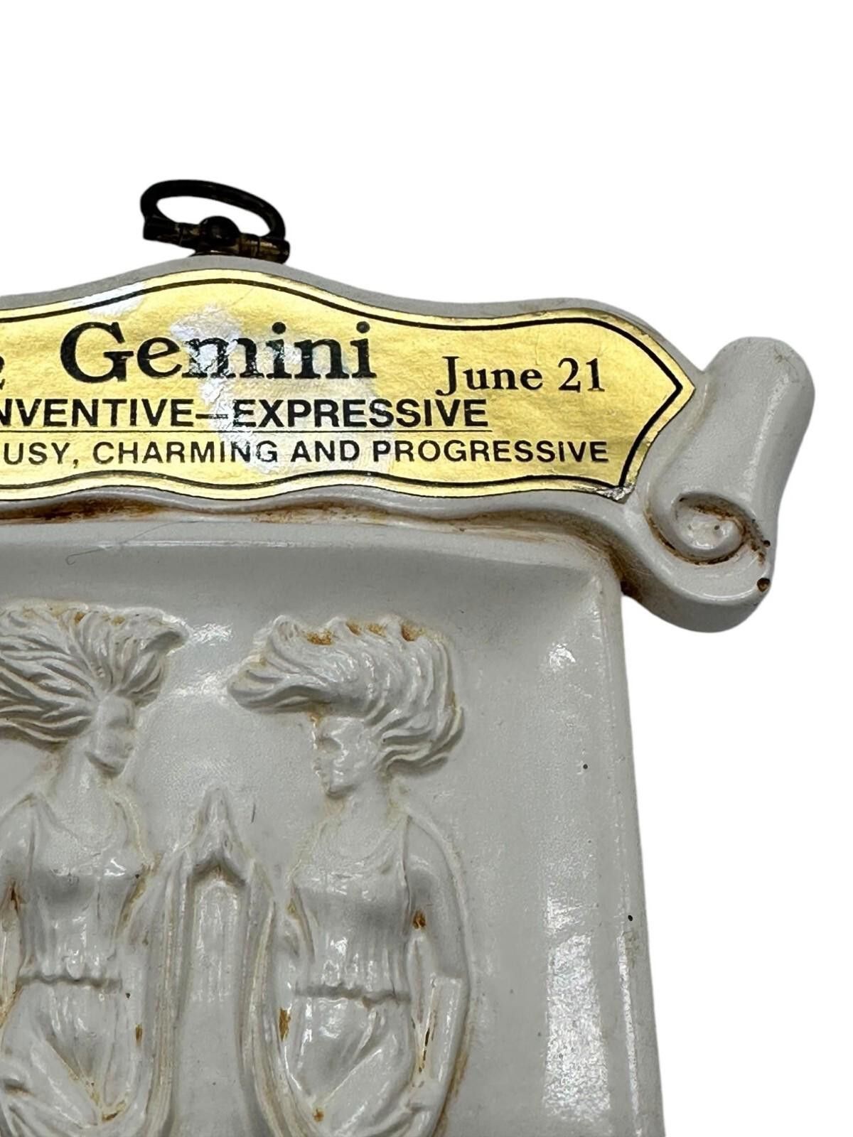 Gemini Vintage Gemini Wall Plaque Plastic Zodiac Sign Decorative Size ONE SIZE - 3 Thumbnail