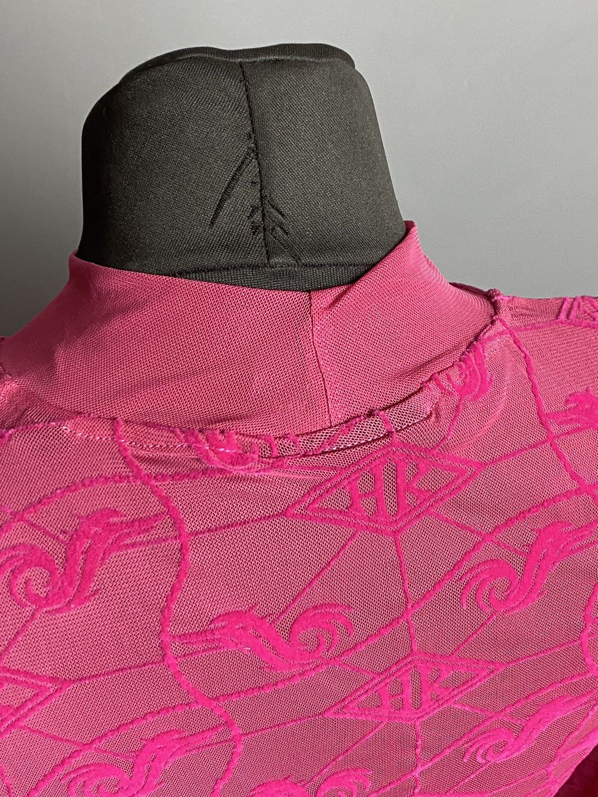 Han Kjobenhavn Han Kjobenhavn Pink Sheer Mesh Monogram Long Sleeve Top 36 Size XS / US 0-2 / IT 36-38 - 14 Thumbnail