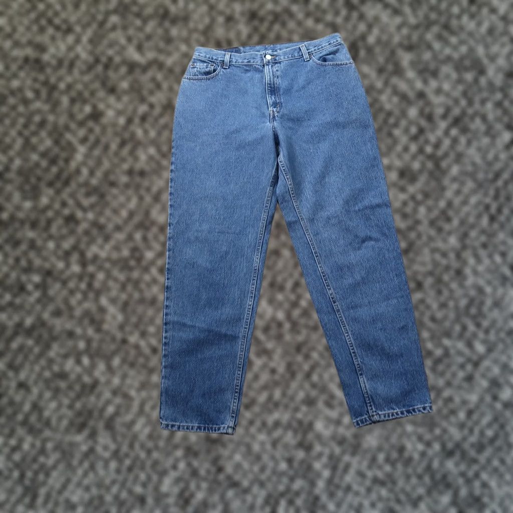 Levi's VINTAGE Levi's 550 Jeans Women's 16 Denim Relaxed Tapered 32in White Pocket 5-Pocket 34in Waist Jeans Mens? Size 38" / US 16 / IT 52 - 1 Thumbnail