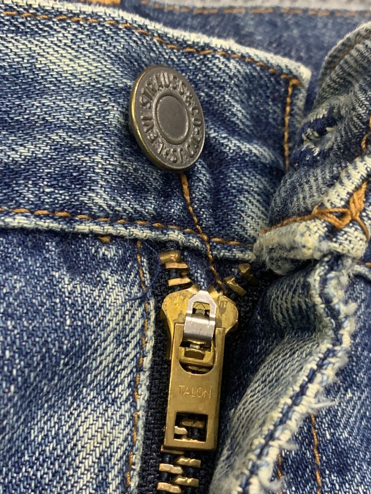 Japanese Brand Grunge 90s Levis 502 BE selvedge. Size US 31 - 6 Thumbnail