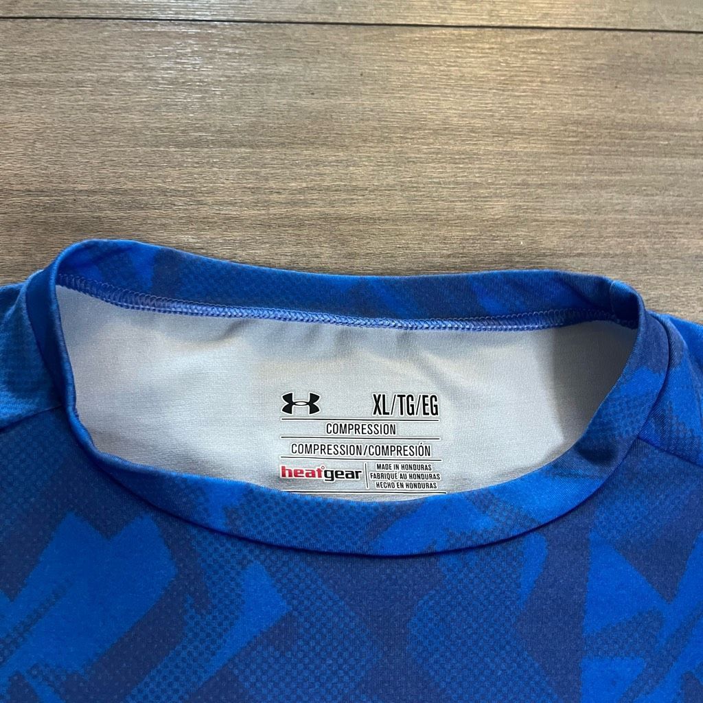 Under Armour Under Armour Lot of 2 Compression Athletic Workout Shirt Men Size US XL / EU 56 / 4 - 5 Thumbnail