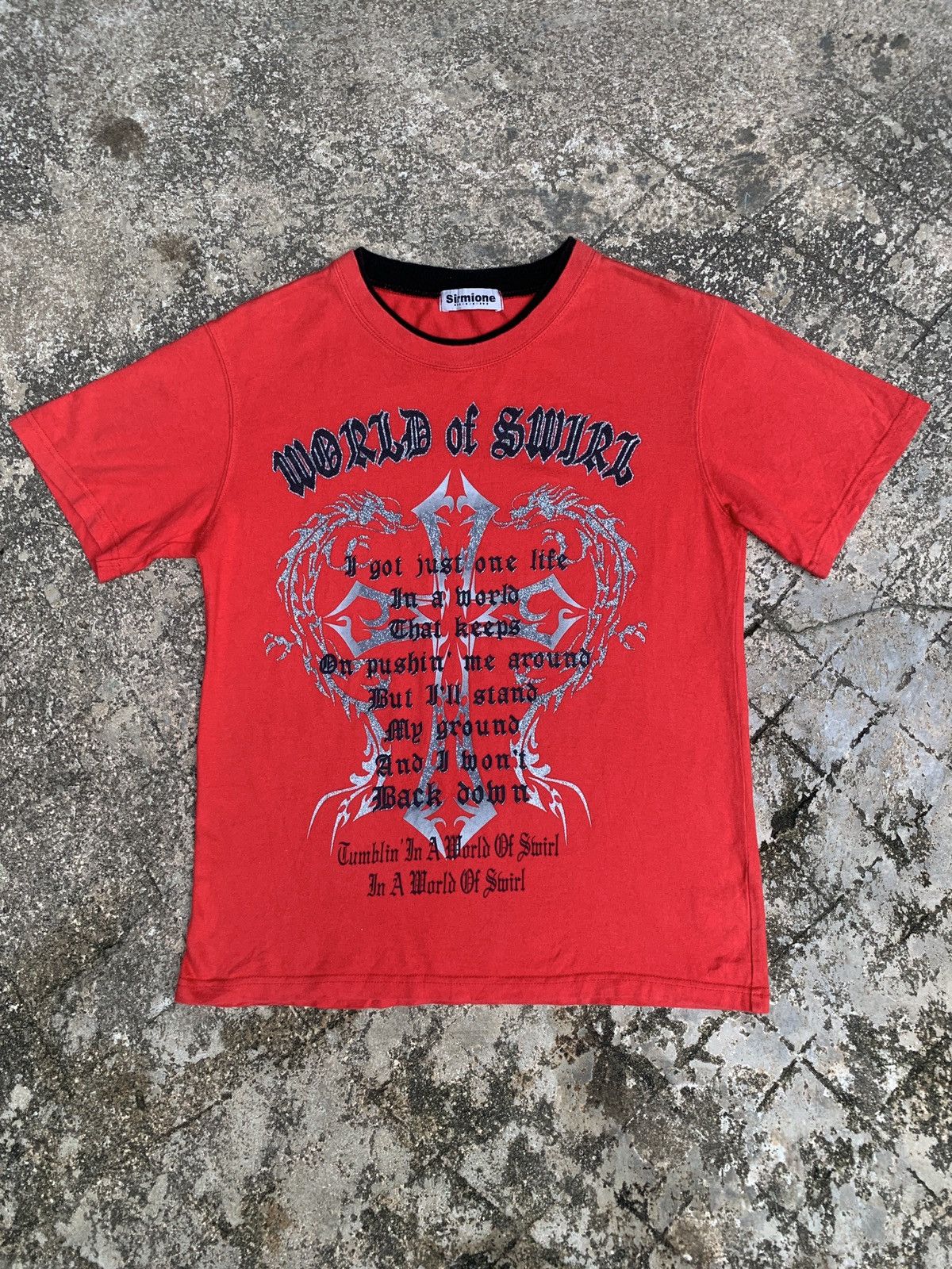 Japanese Brand y2k Sirmione Japan Red Cross Dragon Poem Graphic Top Size L / US 10 / IT 46 - 1 Thumbnail