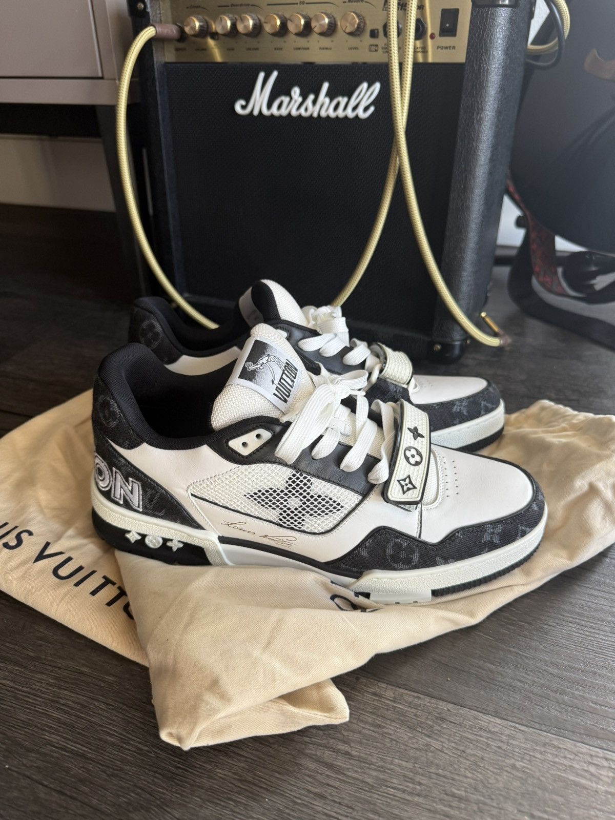 Louis Vuitton Louis Vuitton Trainer Black Strap Monogram Size US 9 / EU 42 - 2 Thumbnail