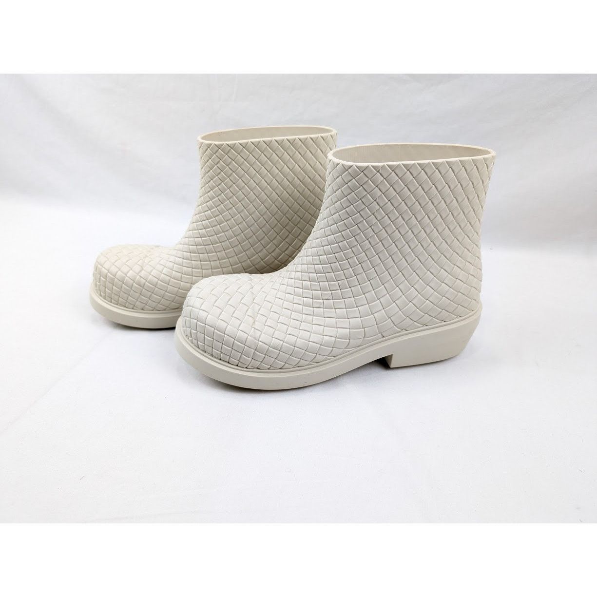 Bottega Veneta o1rshd1 Fireman Ankle Boots Biogum in Sea Salt Size US 10 / EU 43 - 15 Thumbnail