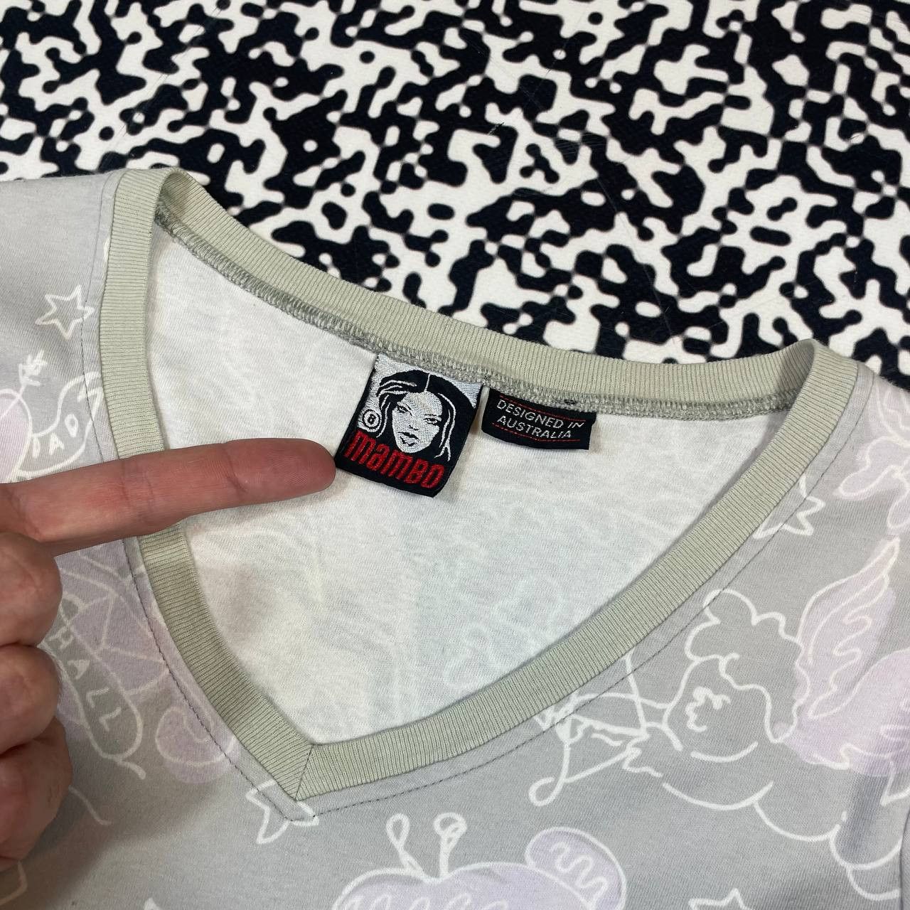 Mambo Vintage Y2K Mambo Monogram Retro Surf Style Longsleeve Size S / US 4 / IT 40 - 11 Thumbnail