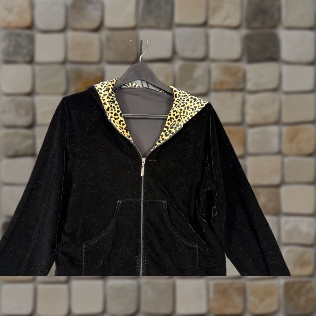 Velvet VINTAGE Carushka Velvet Leopard Jacket Womens M Black Full Zip Hooded USA VTG Size M / US 6-8 / IT 42-44 - 1 Thumbnail
