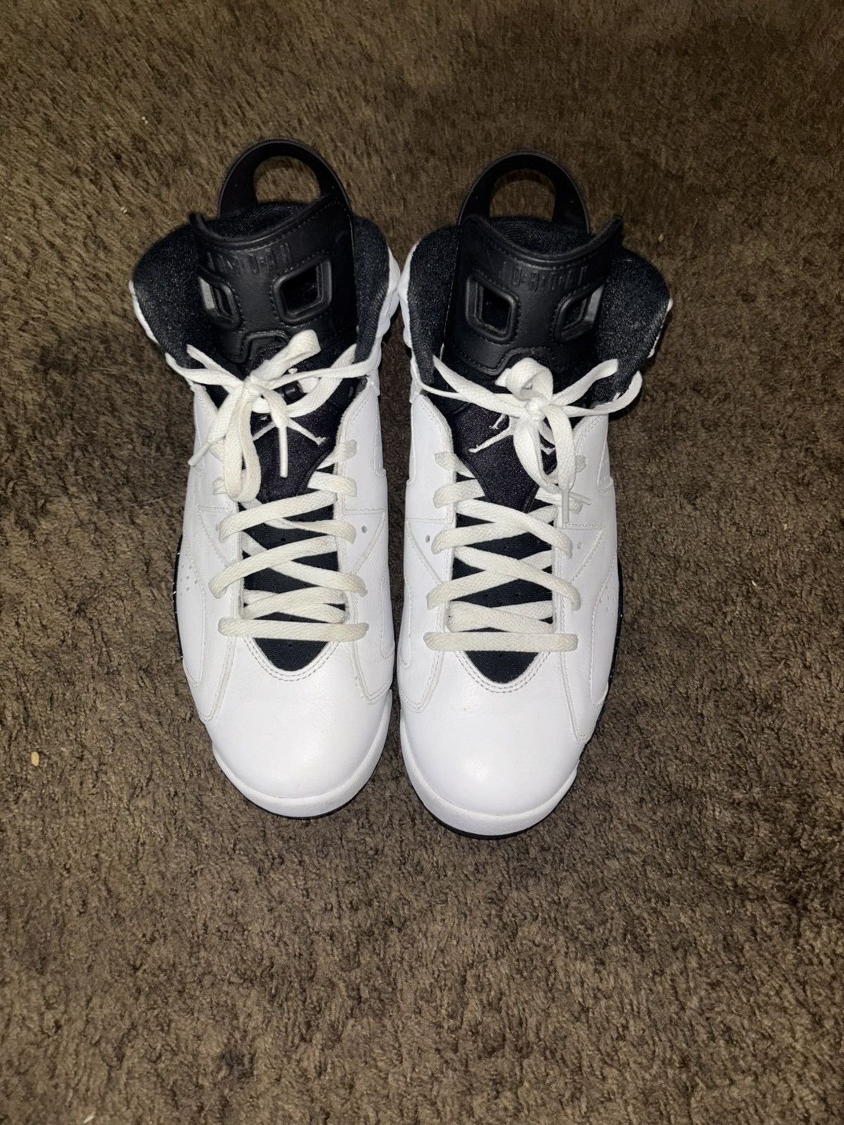 Jordan Brand Air Jordan 6 Reverse Oreos Size US 12.5 / EU 45-46 - 1 Thumbnail