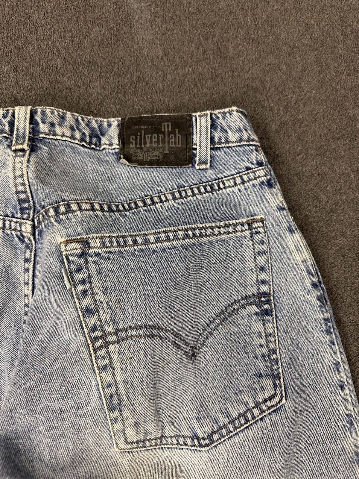 Levi's Y2k levis Silvertab baggy jeans Size US 31 - 5 Thumbnail