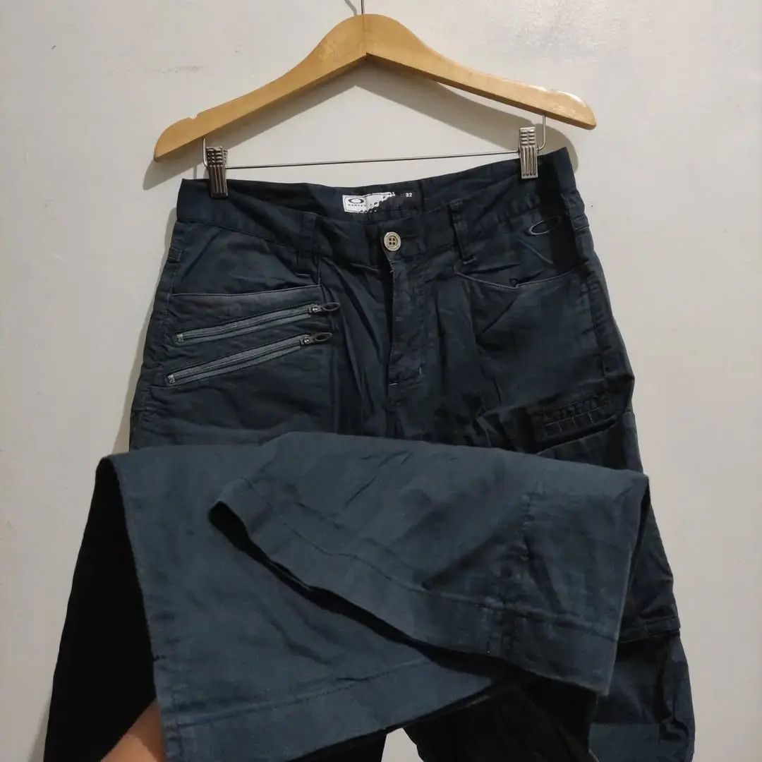 Oakley Oaklay Vintage Cargo Pant Size US 32 / EU 48 - 2 Thumbnail