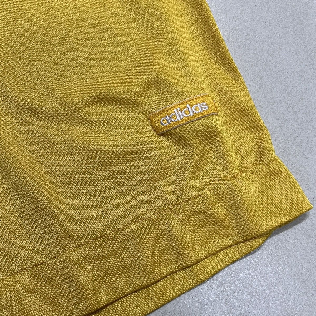 Adidas × Vintage Vintage Adidas Football Longsleeve Jersey T Shirt Size US S / EU 44-46 / 1 - 3 Thumbnail