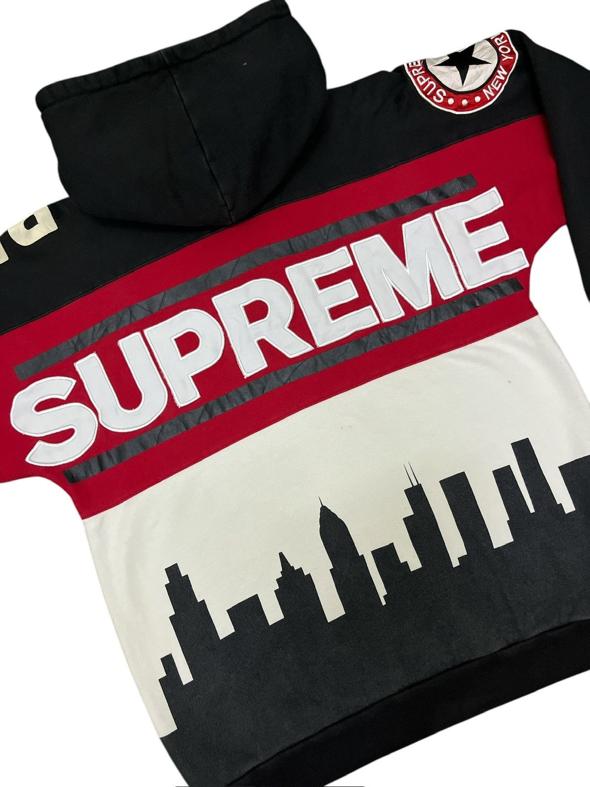 Supreme Vintage Supreme 2005 Raising Hell Size US L / EU 52-54 / 3 - 17 Thumbnail