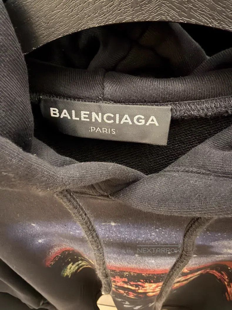 Balenciaga Balenciaga Night Scene Hoodie Sweatshirt Size US M / EU 48-50 / 2 - 3 Thumbnail