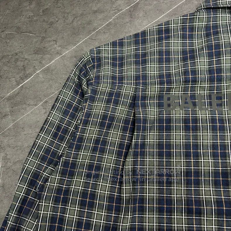 Balenciaga Balenciaga Back letter logo checkered shirt Size US S / EU 44-46 / 1 - 7 Thumbnail