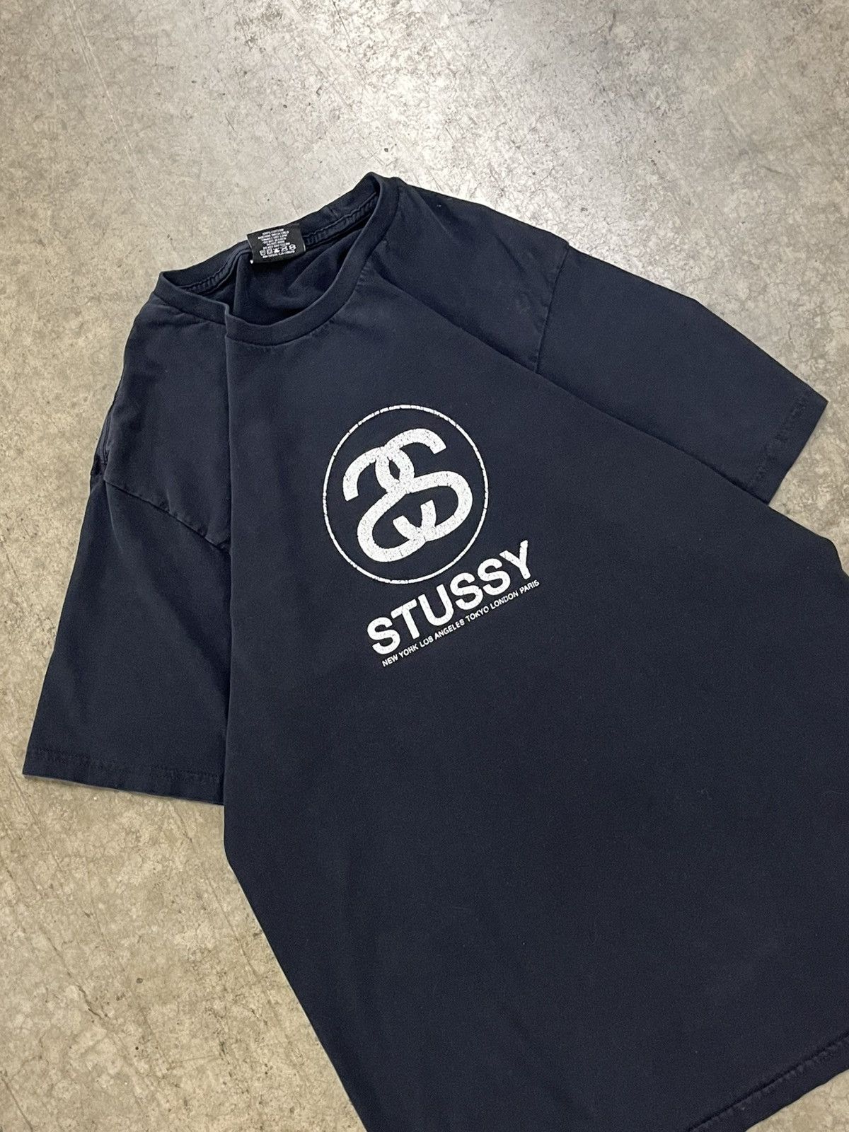 Stussy × Vintage Stussy essential black boxy fit tee shirt hype streetwear Size US M / EU 48-50 / 2 - 3 Thumbnail