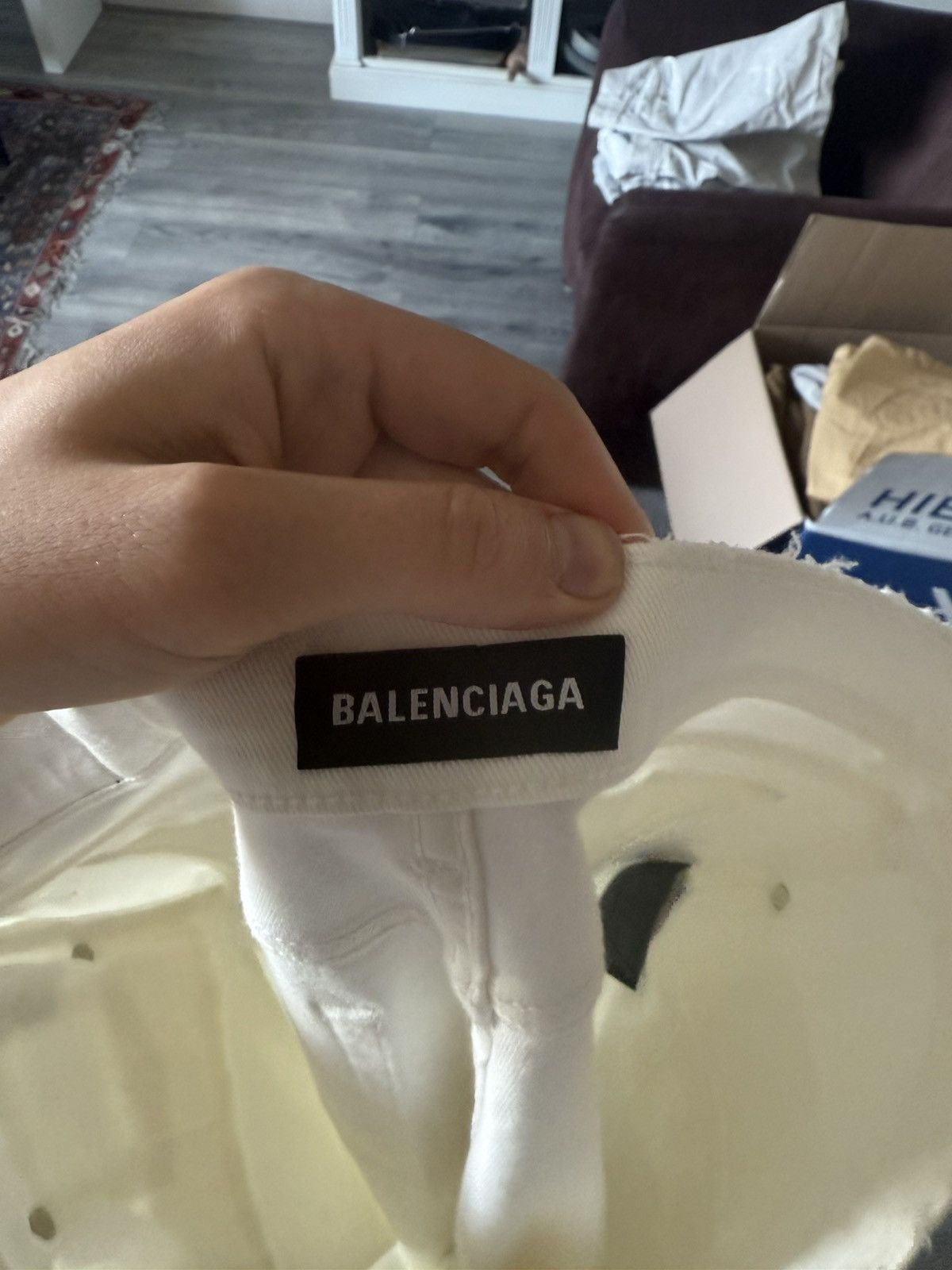 Balenciaga White Denim Jeans with Raw Hem Detail Size US 34 / EU 50 - 15 Thumbnail