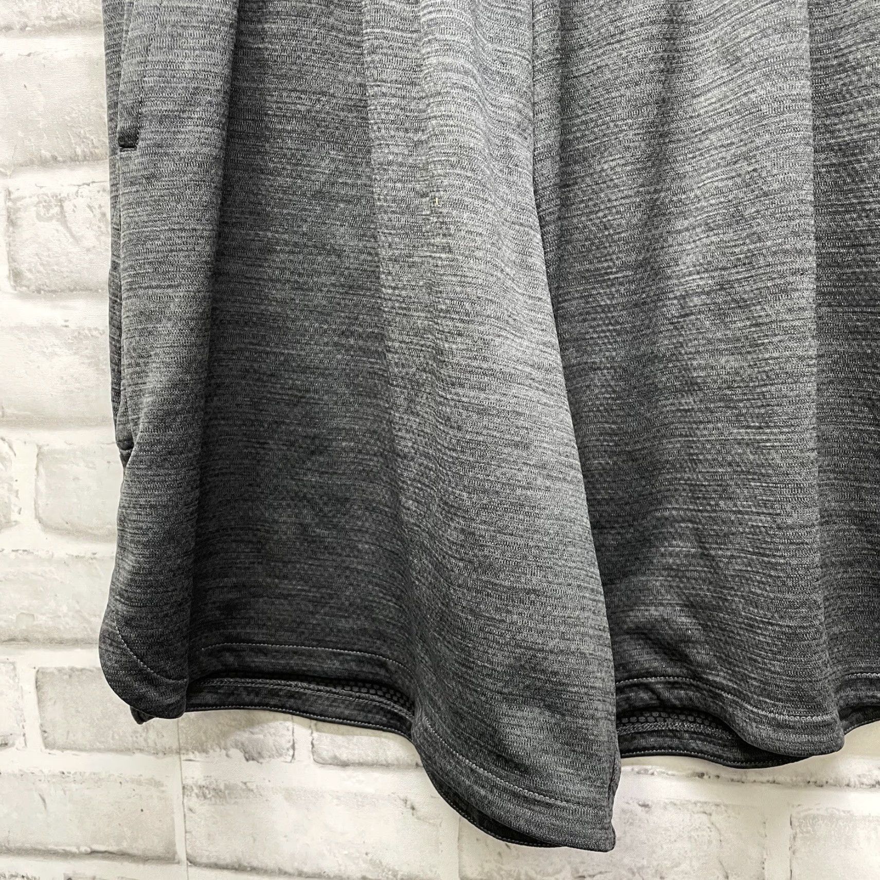 Nike Nike Dri-Fit Shorts Mens L Gray 100% Polyester Athletic Drawstring Size US 33 - 3 Thumbnail