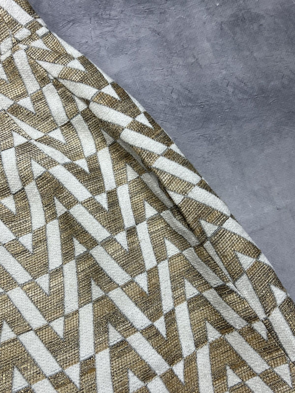 Valentino Valentino VLOGO Gold White Monogram Mini Skirt Skort Sz 42 Size 28" / US 6 / IT 42 - 9 Thumbnail