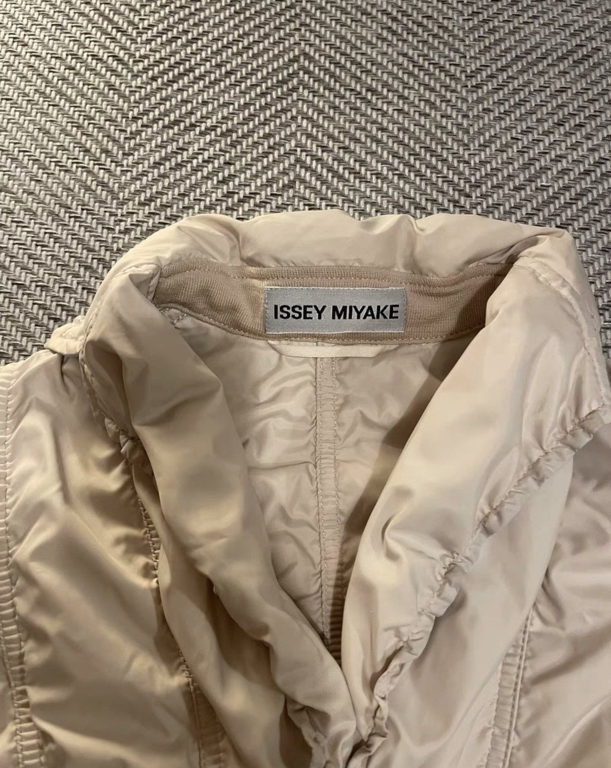 Issey Miyake Issey Miyake Pleated Top / Blouse K24 Size L / US 10 / IT 46 - 2 Thumbnail